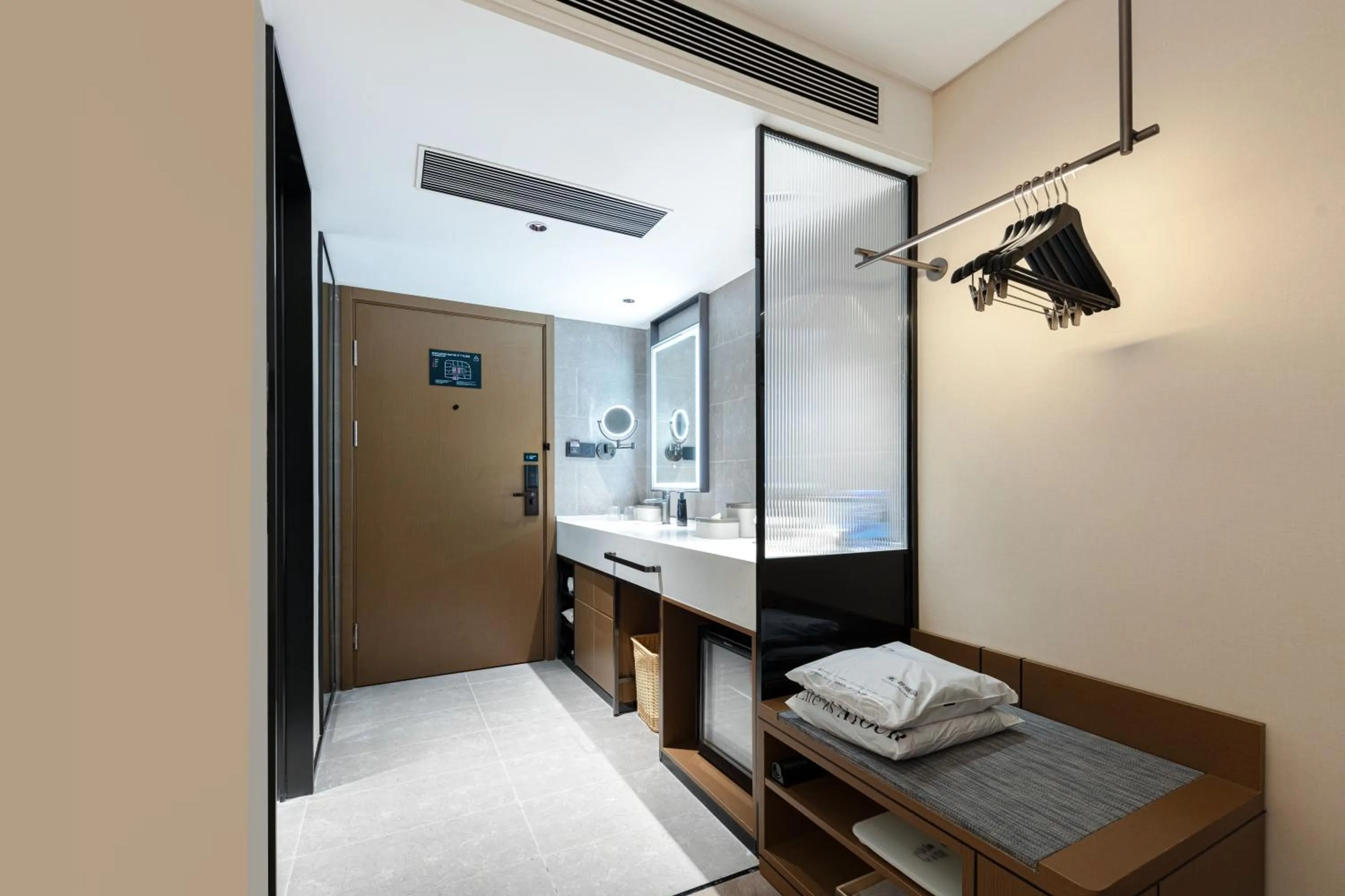 Bathroom, Bed in Atour Hotel People's Square Metro Station Shanghai