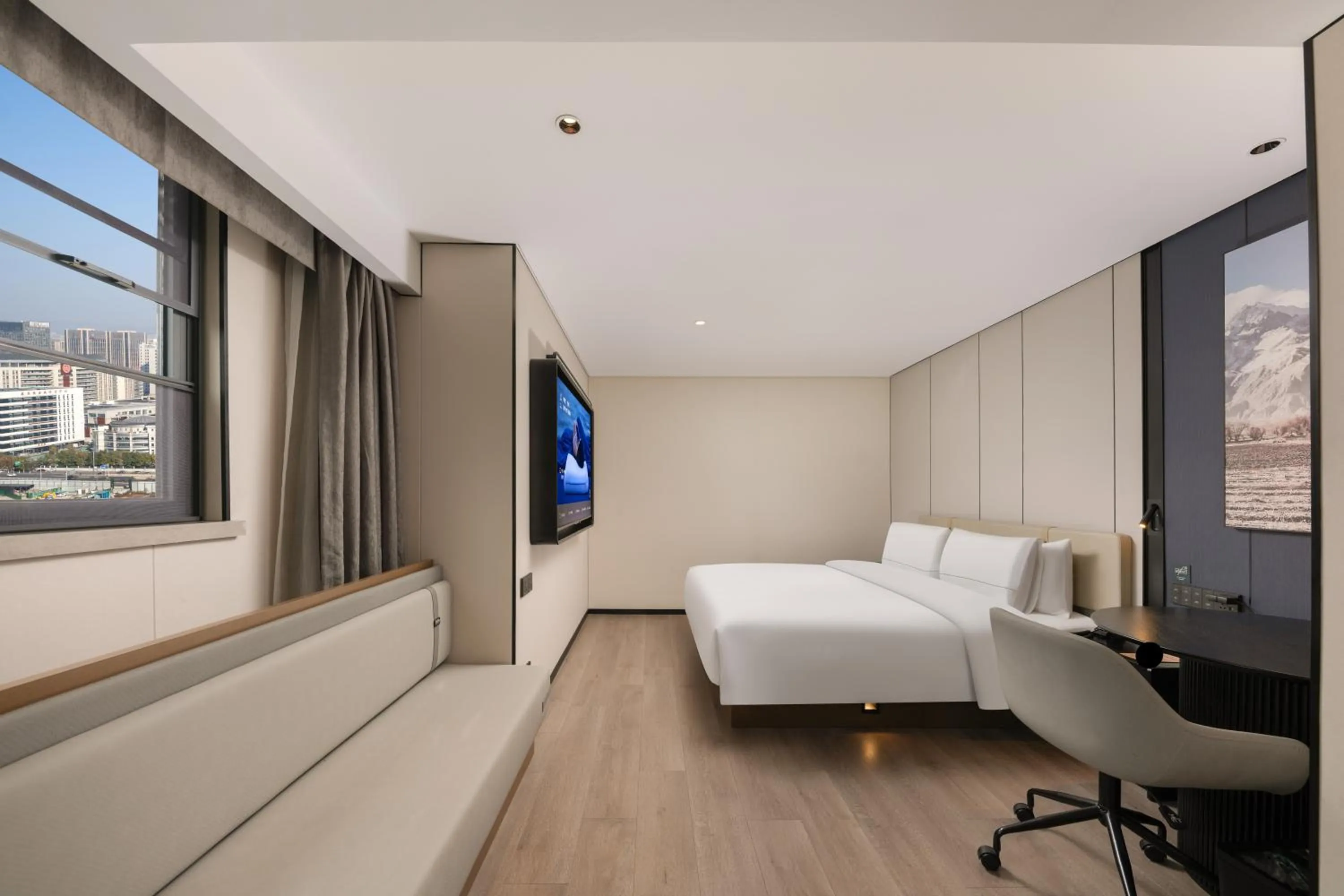 Property building, Bed in Atour Hotel People's Square Metro Station Shanghai