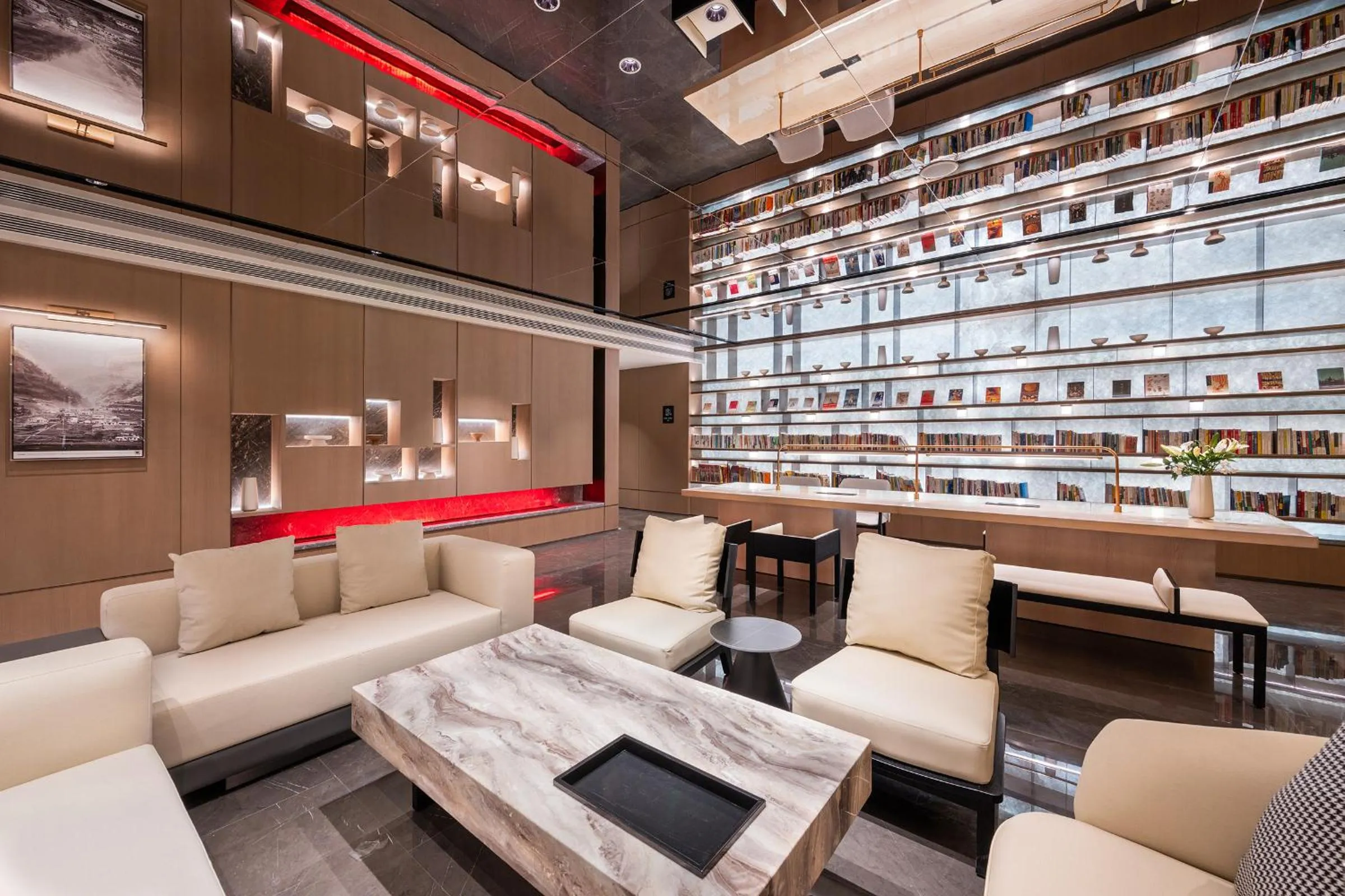 Seating area in Atour Hotel Wuhan Riverview Jianghan Road Pedestrian Street