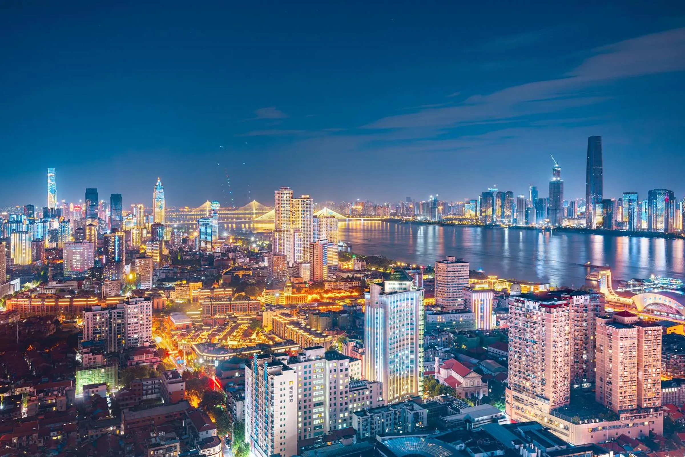 Night in Atour Hotel Wuhan Riverview Jianghan Road Pedestrian Street