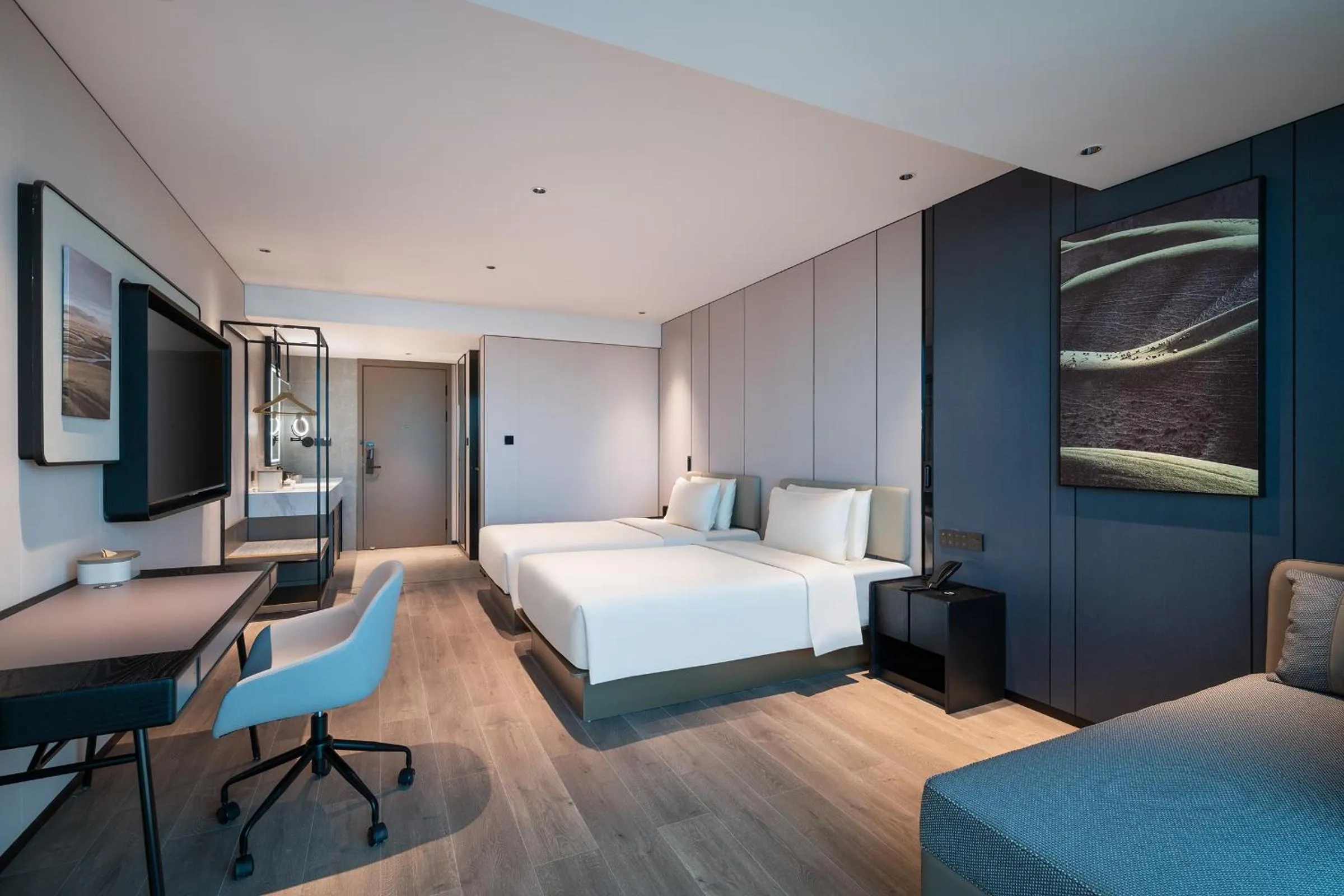 Bed in Atour Hotel Wuhan Riverview Jianghan Road Pedestrian Street