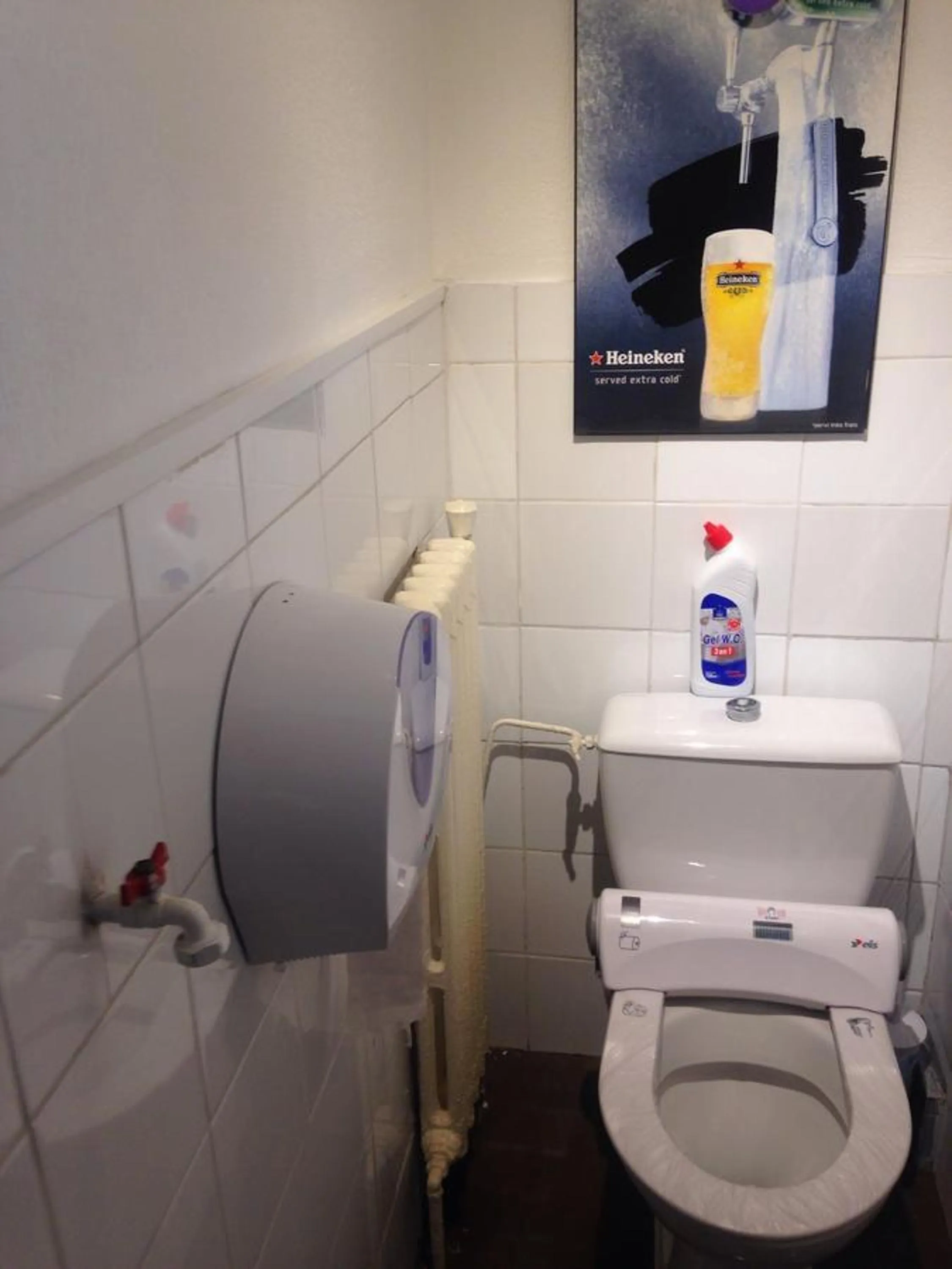 Toilet, Bathroom in Hotel Le Tram