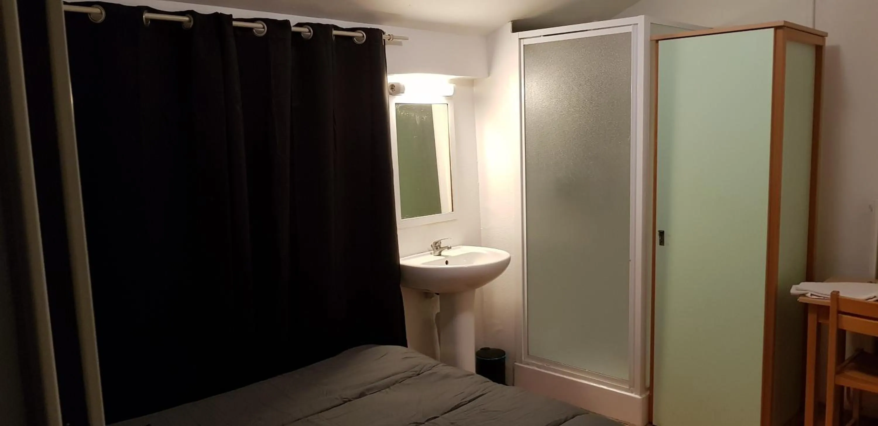 Bathroom in Hotel Le Tram