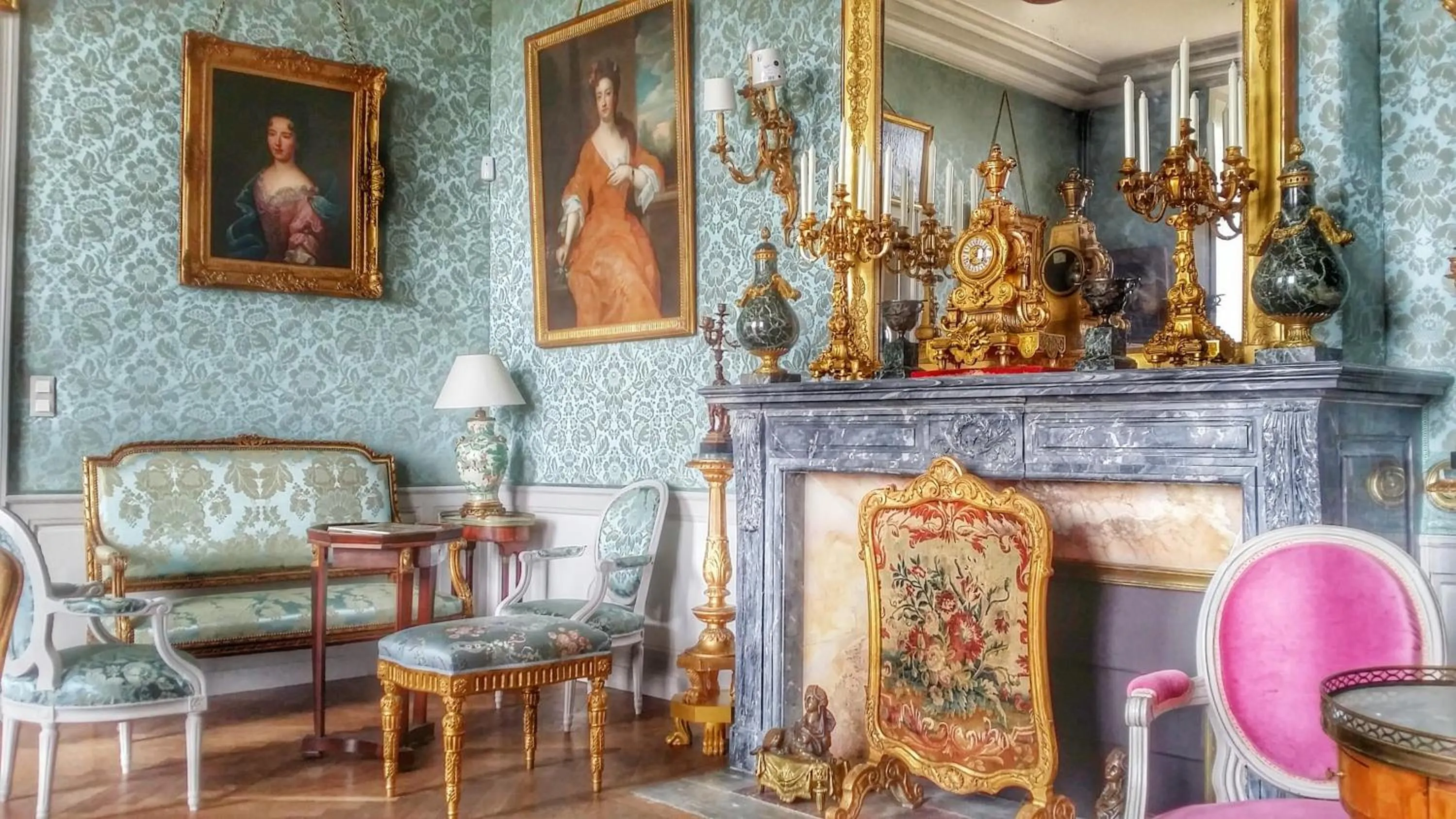 Living room in Château de Chantore