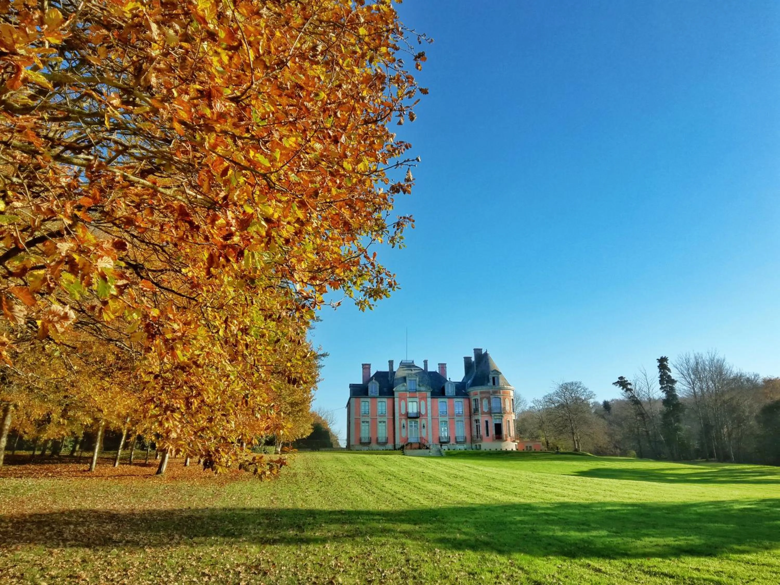 Facade/entrance in Château de Chantore