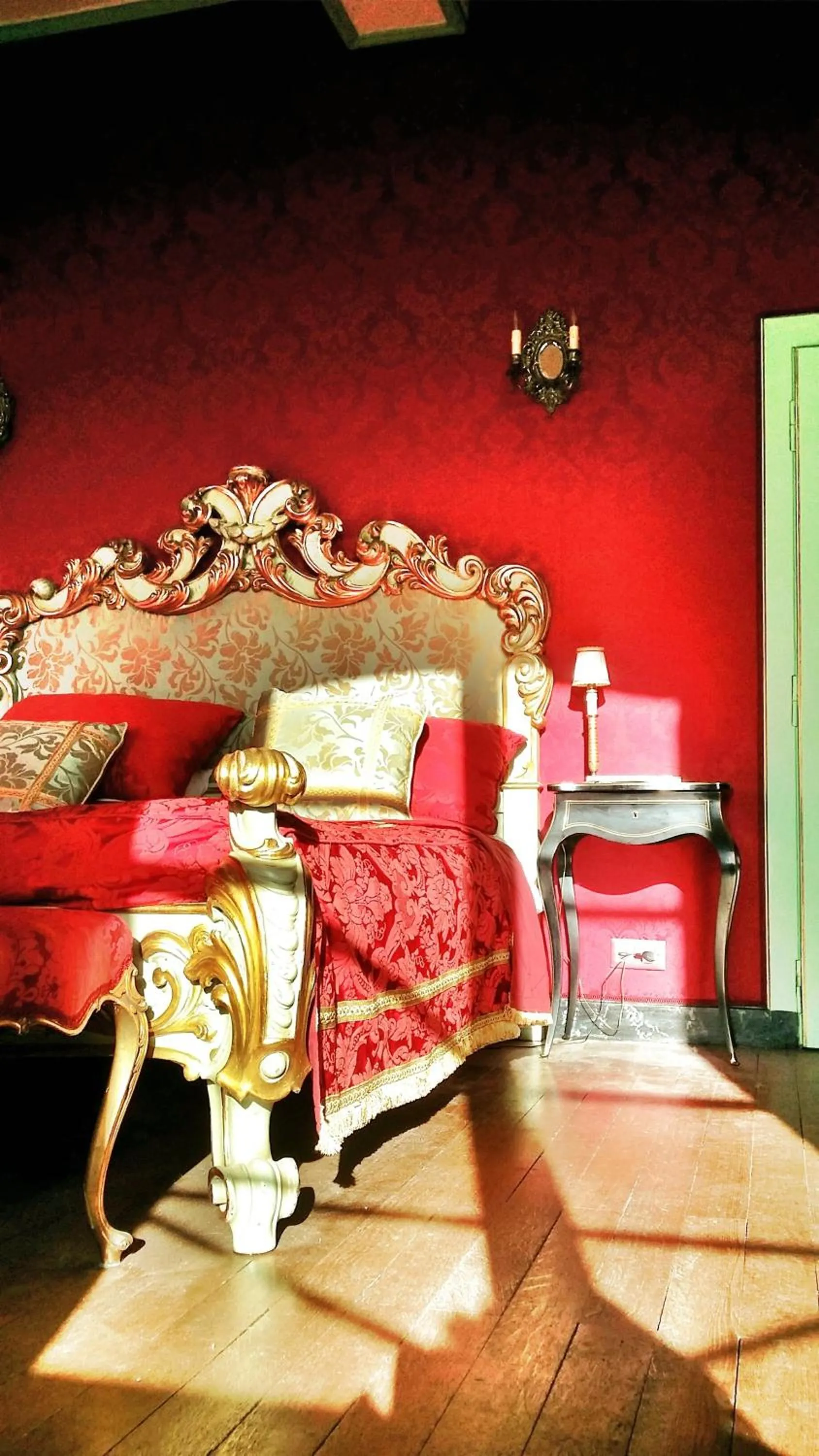 Day in Château de Chantore