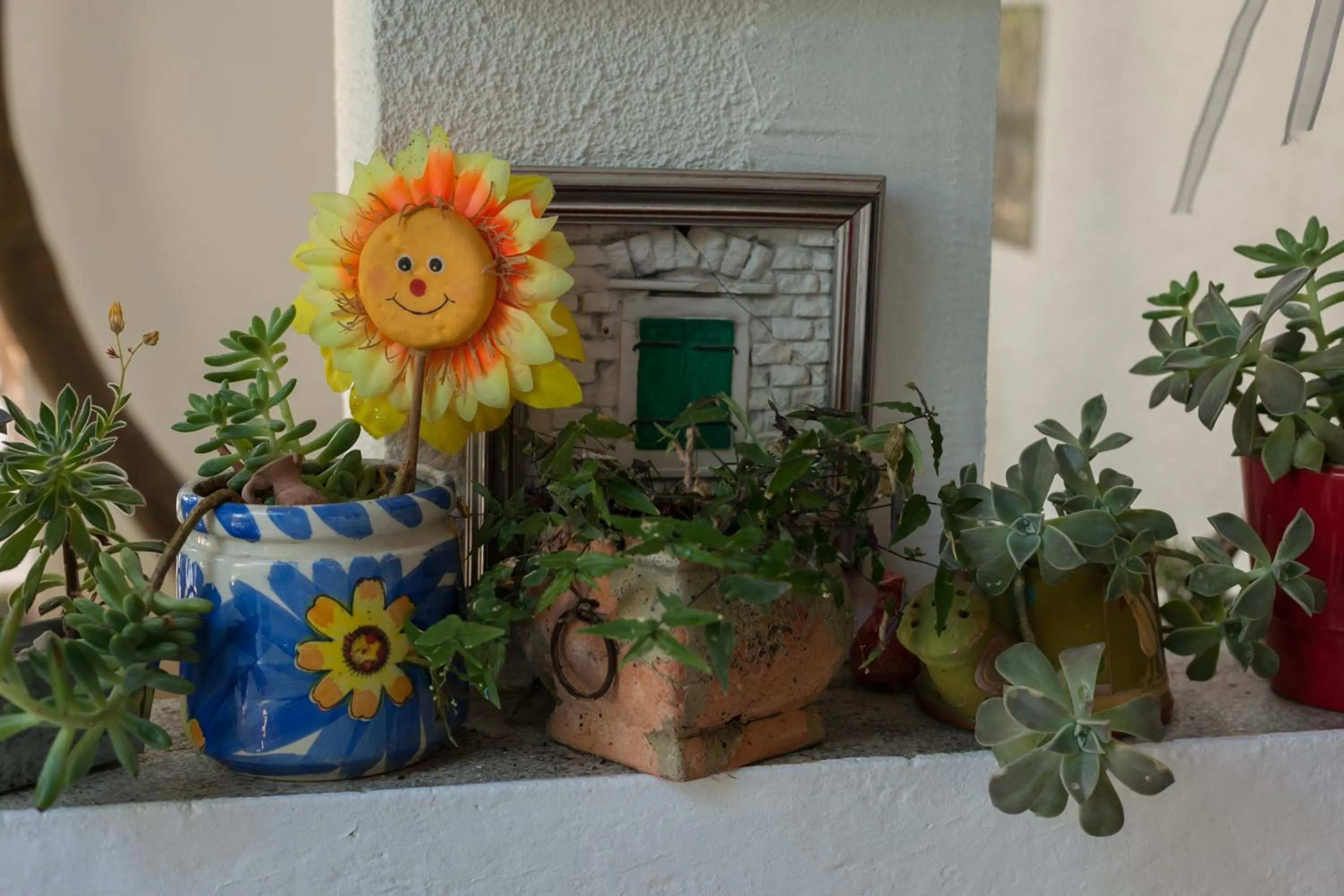 Decorative detail in Beach Marin