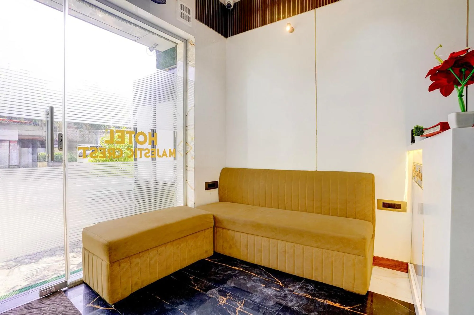 Seating area in FabHotel Majestic Crest