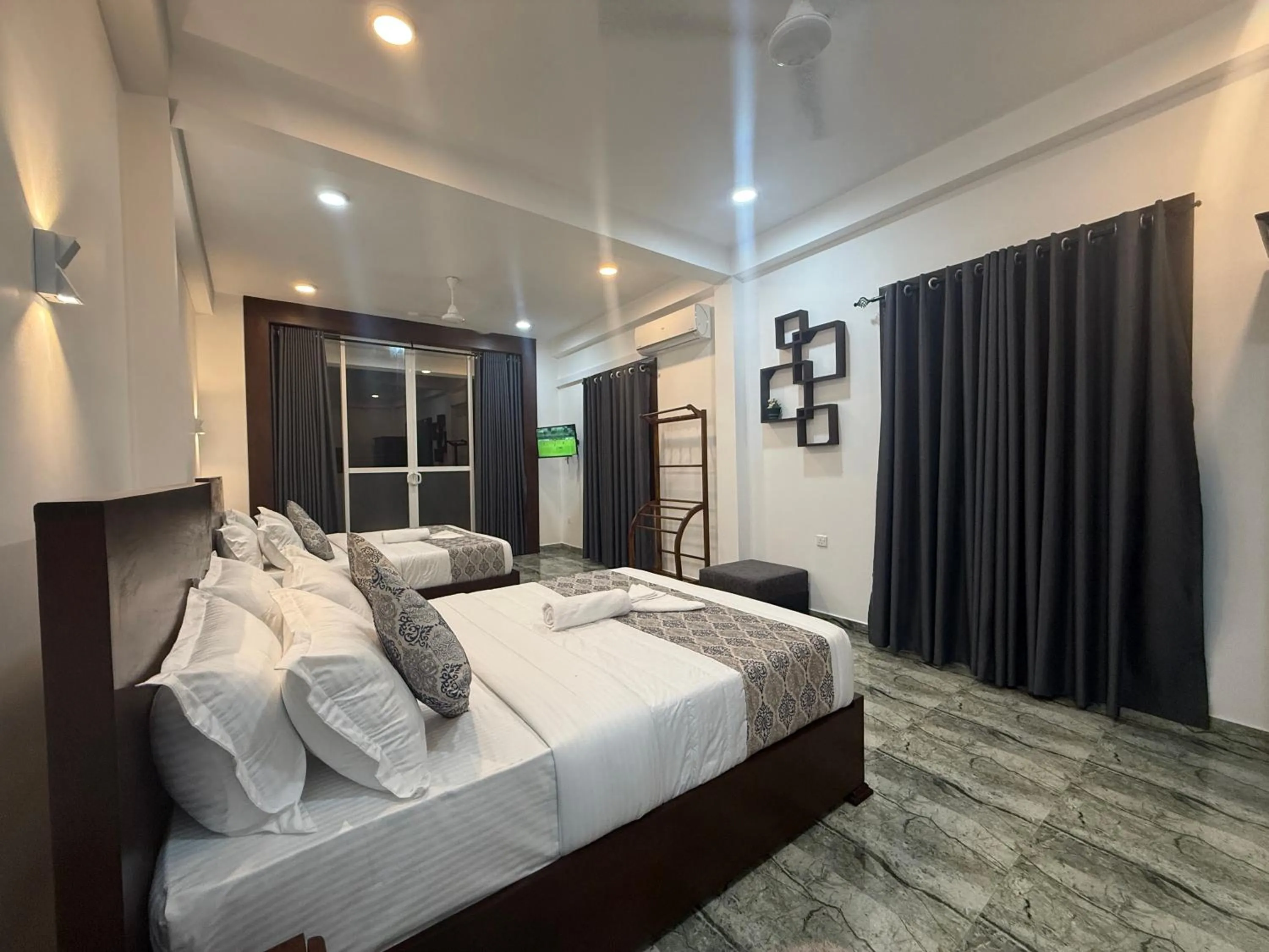 Bed in Aloe Transit Hotel