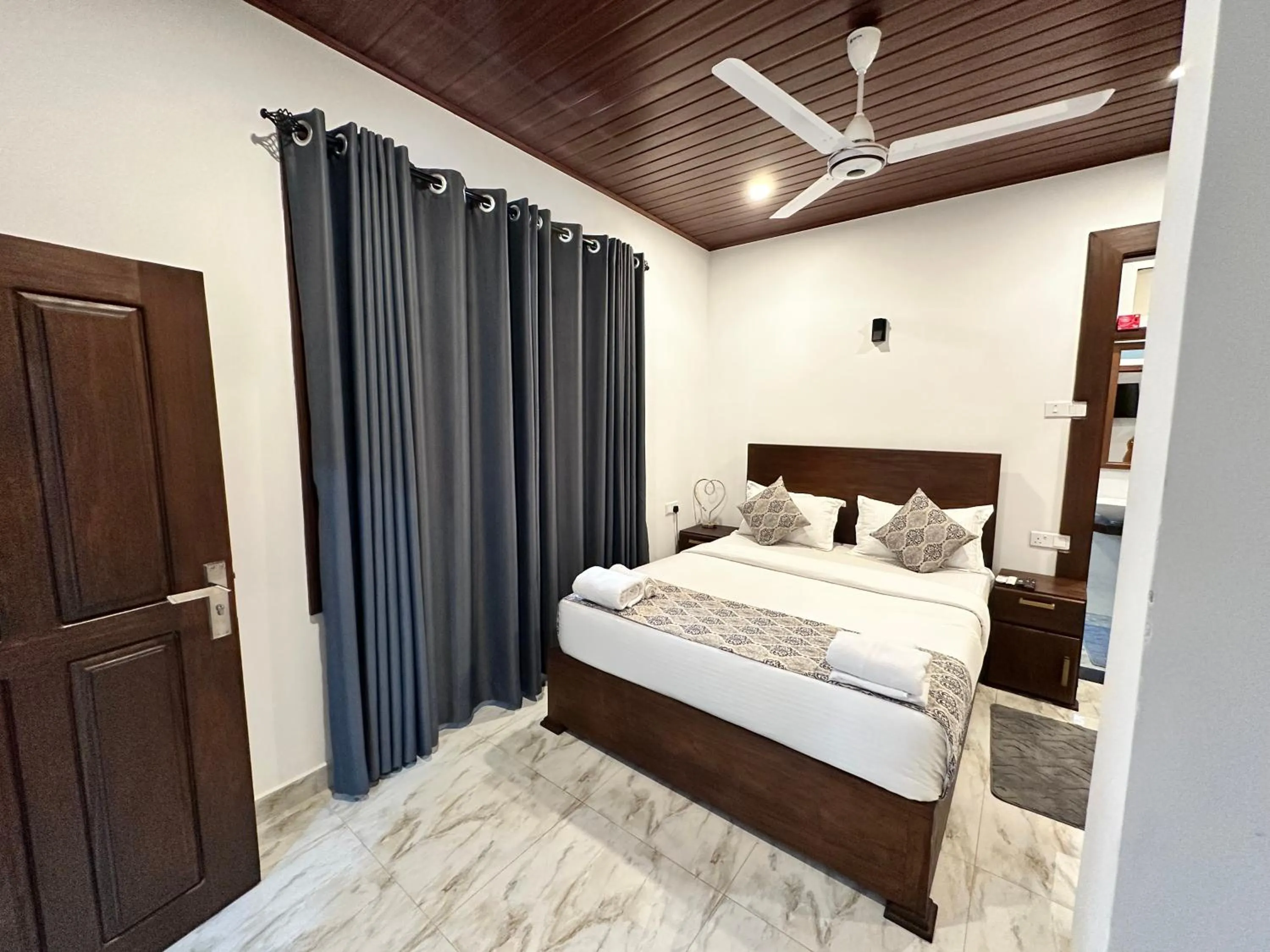 Bed in Aloe Transit Hotel