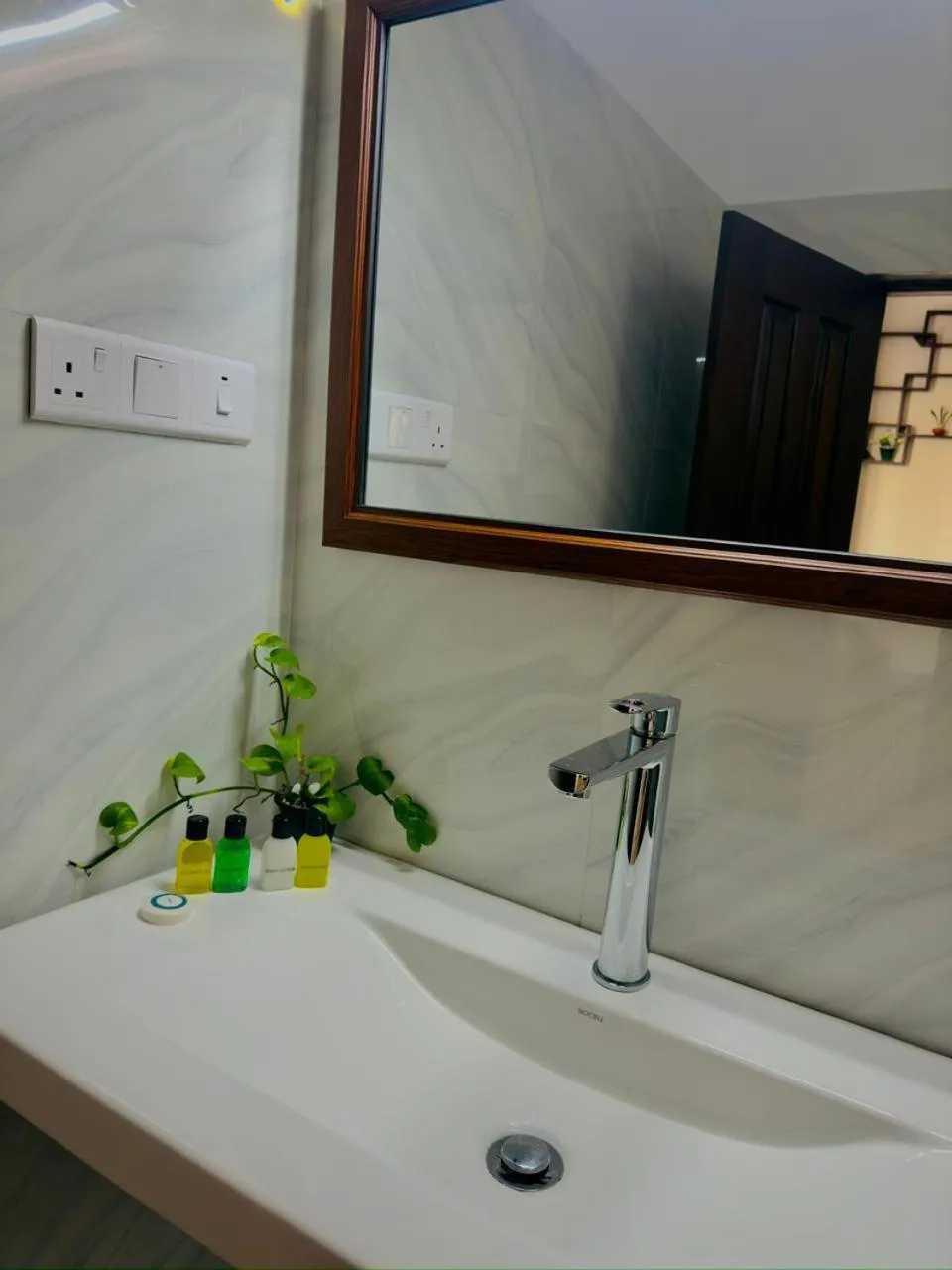 Bathroom in Aloe Transit Hotel