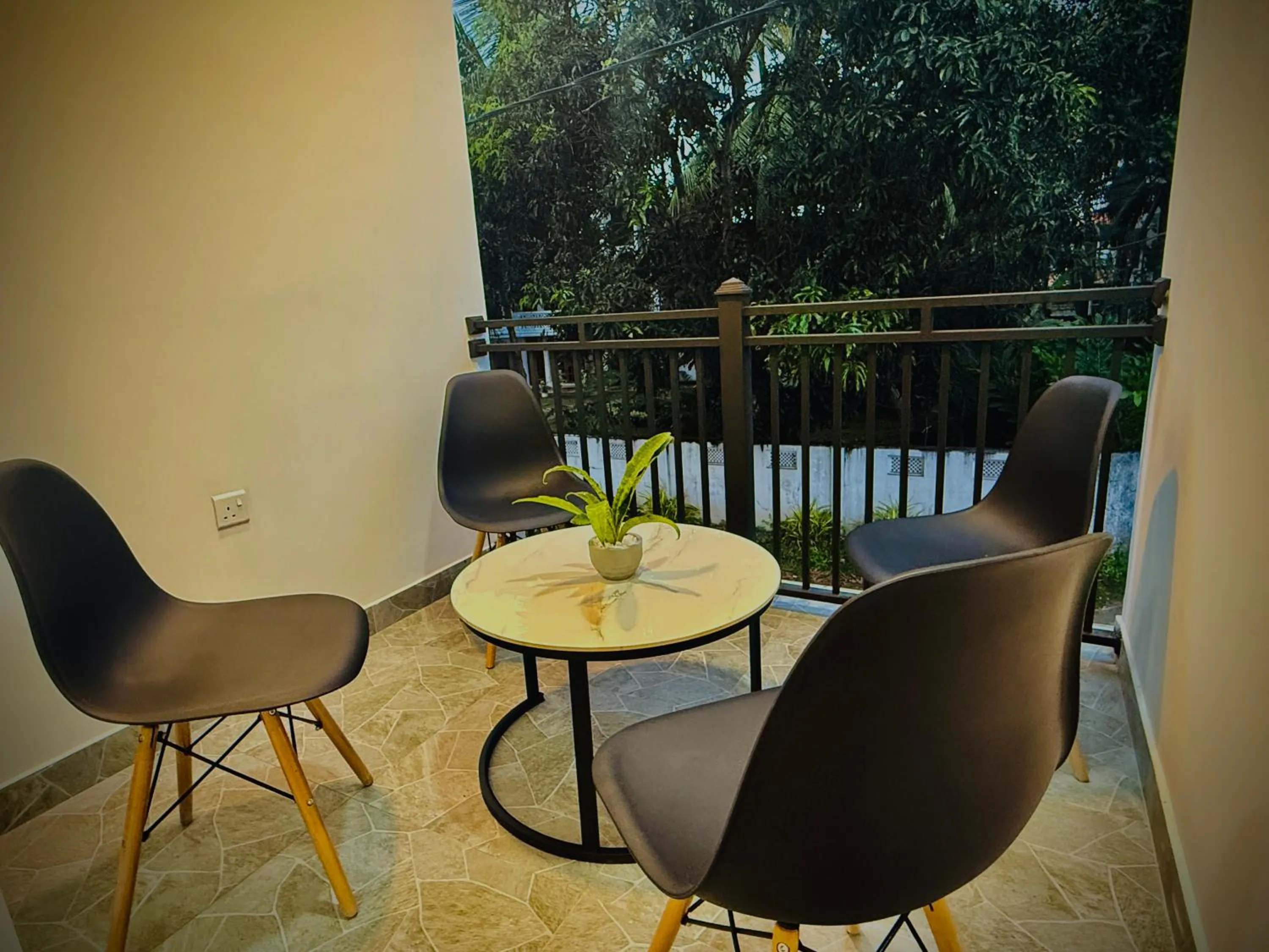 Patio in Aloe Transit Hotel