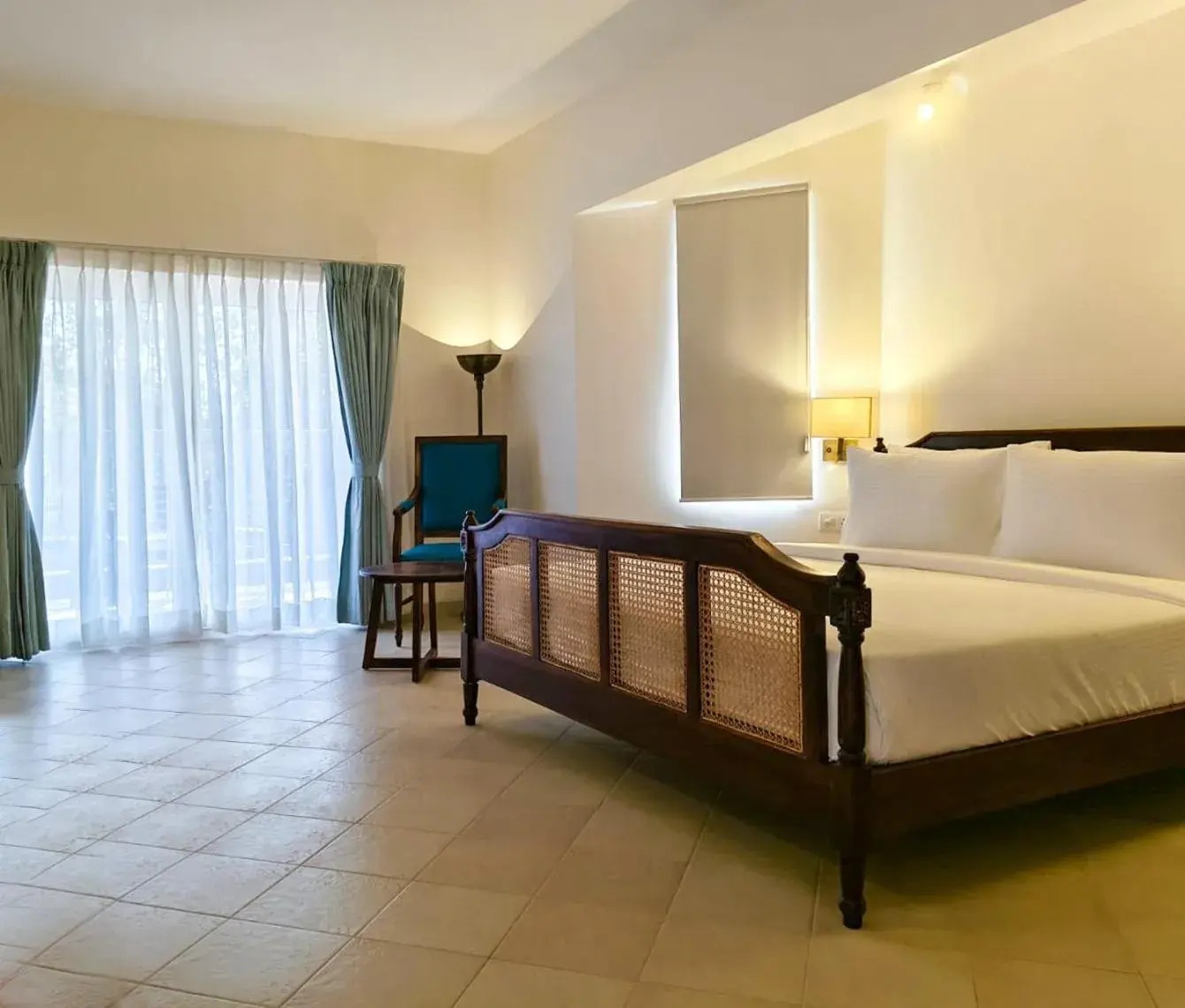 Premium Room with Balcony: 15% off on F&B in Amritara Serenity,100 mts from Salaulim Dam Premium Room with Balcony: 15% off on F&B in Amritara Serenity,100 mts from Salaulim Dam