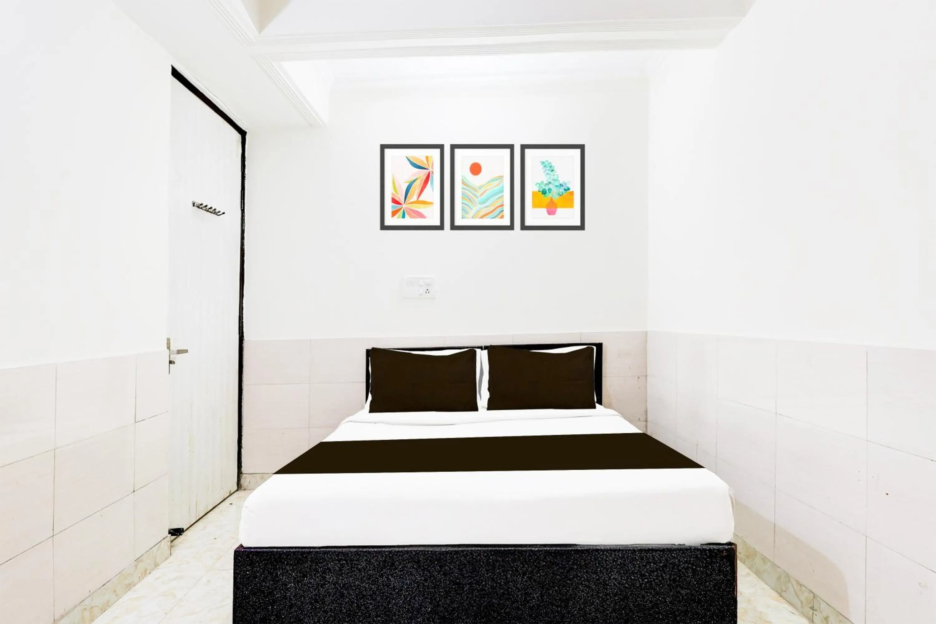 Bedroom, Bed in Hotel O Fazalpur