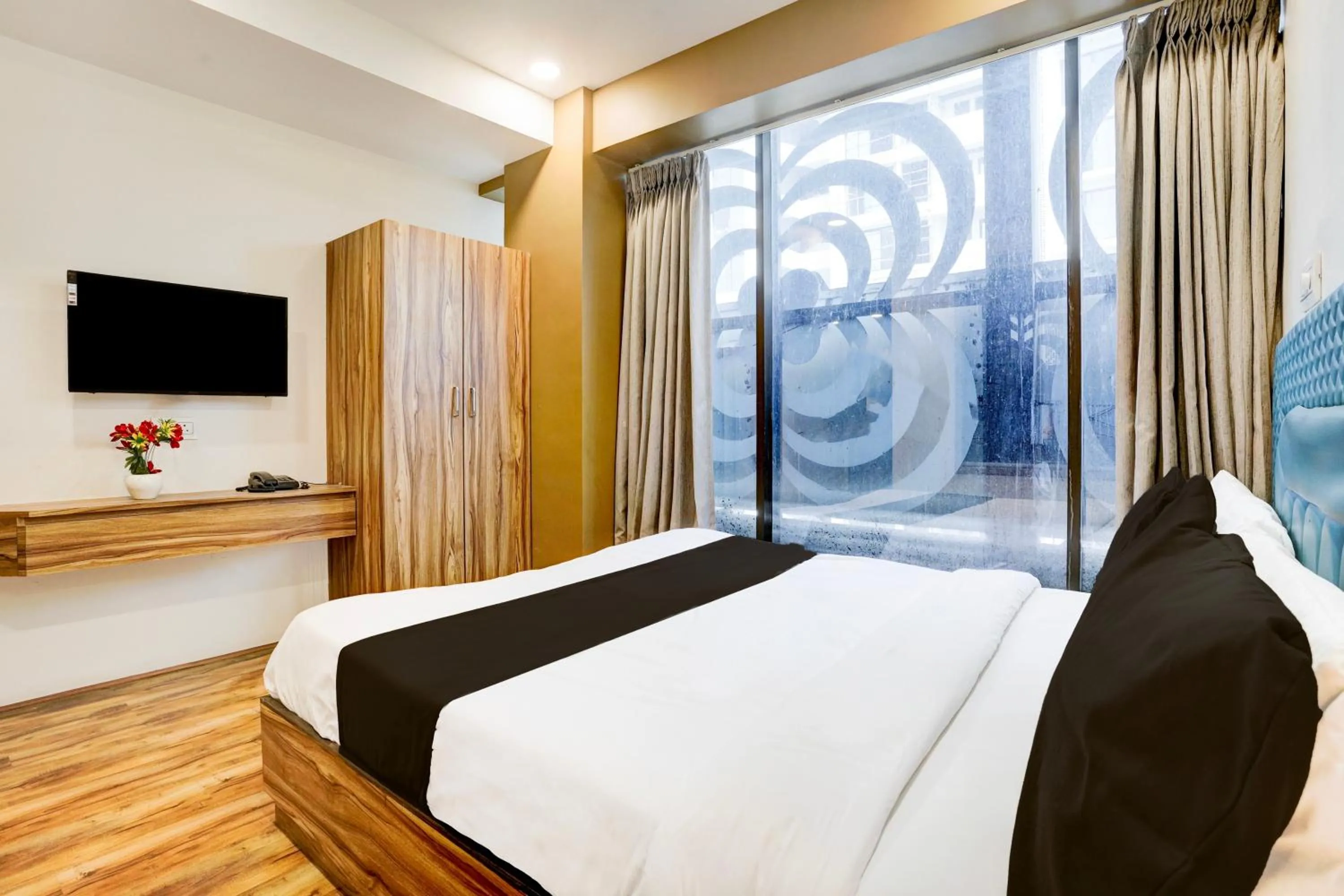 Collection O Vesu Surat Formerly Hotel Signature