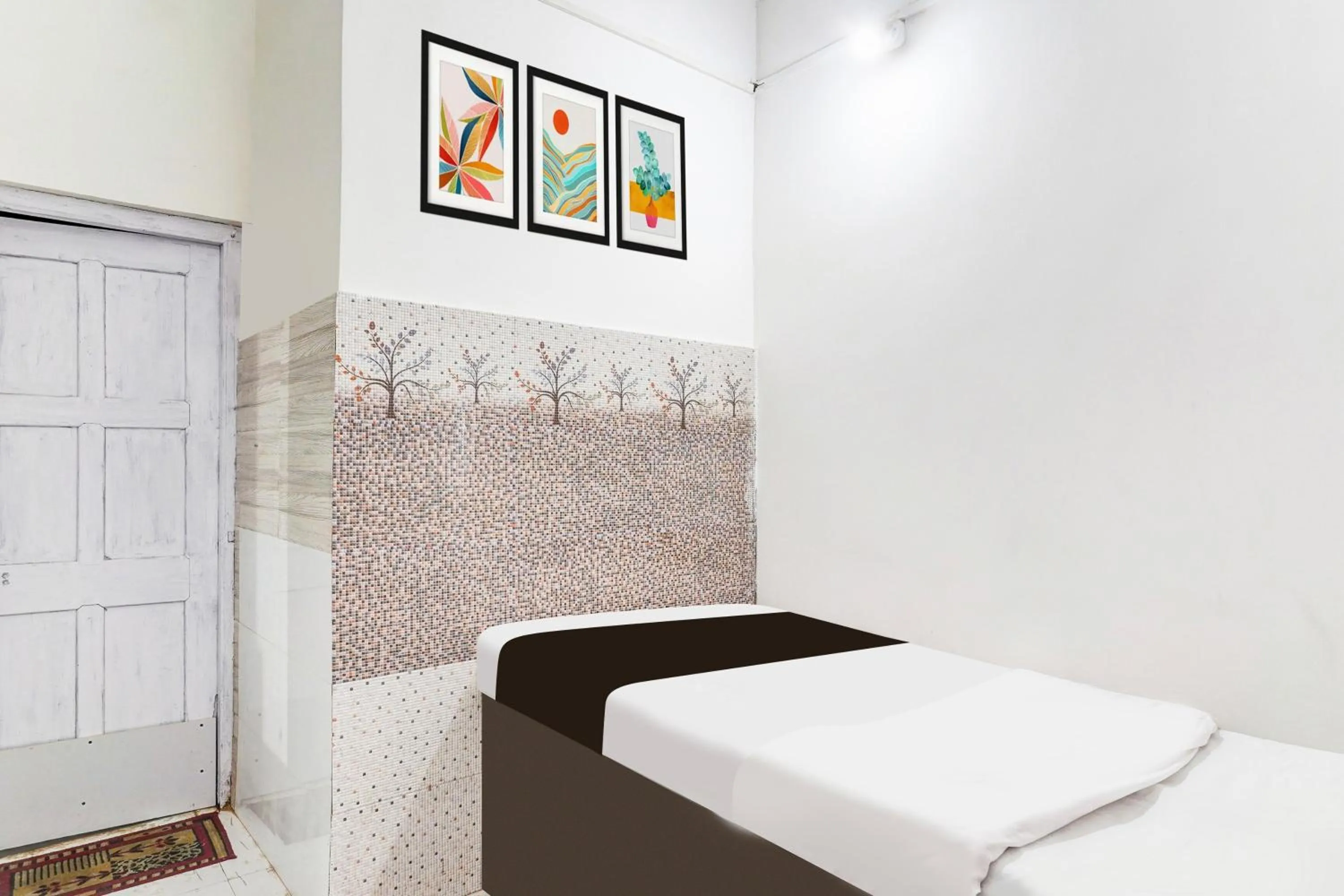 Bedroom, Bed in Hotel O Pradhan Nagar Siliguri Formerly Prince Guest House