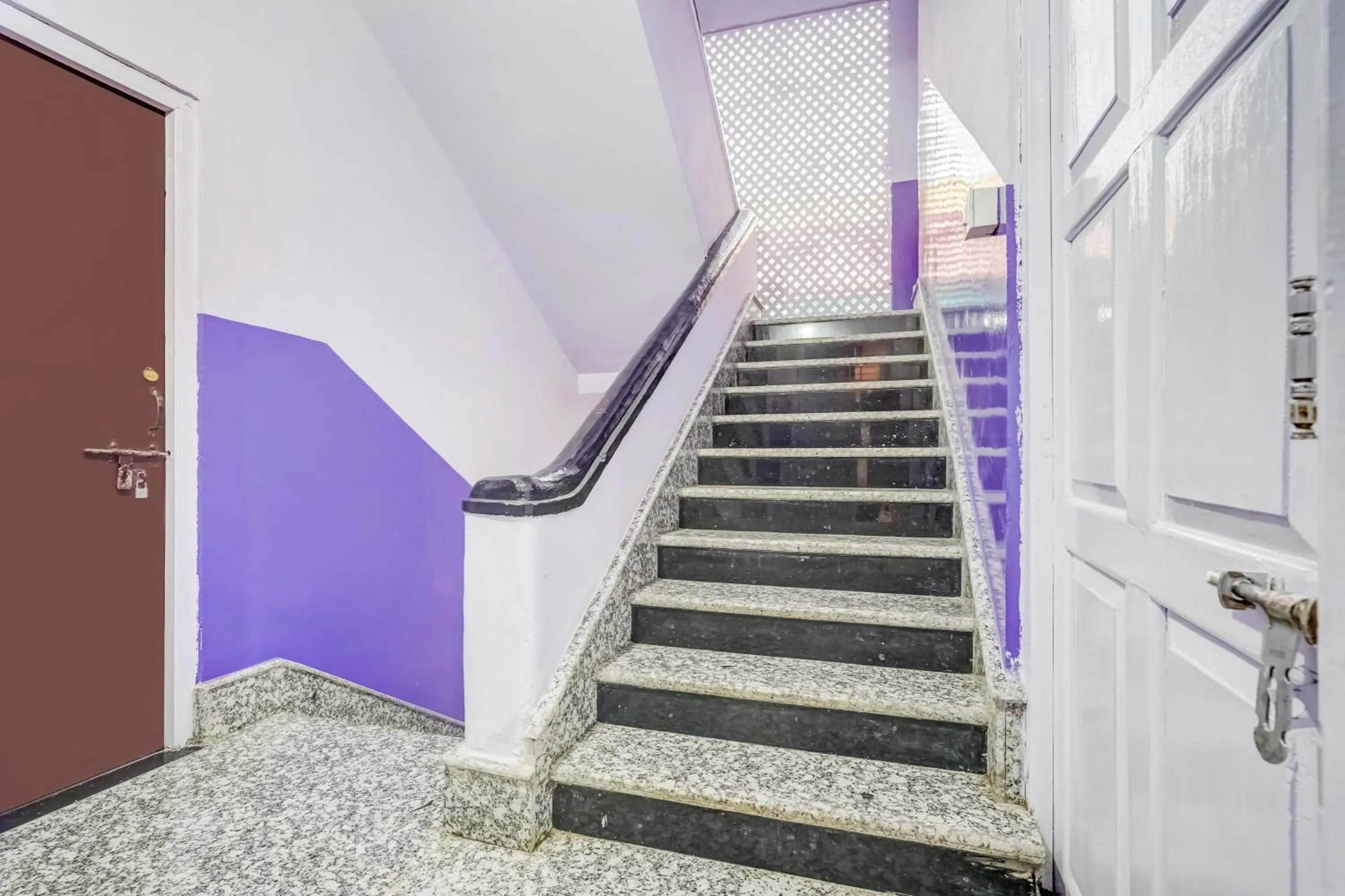 Lobby or reception in Hotel O Pradhan Nagar Siliguri Formerly Prince Guest House