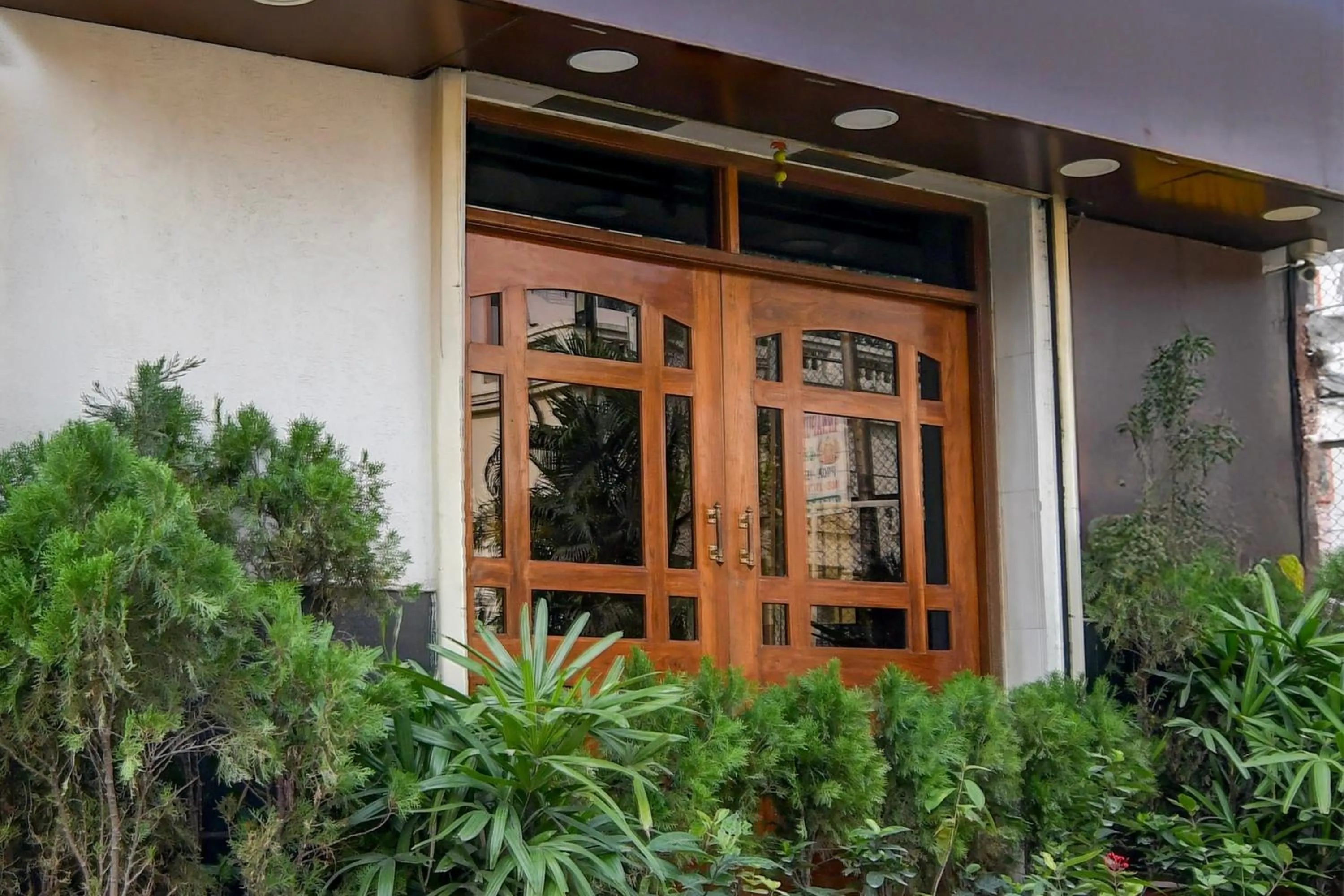 Facade/entrance in Hotel O Beleghata Formerly Santoshi Banquet And Marriage Hall