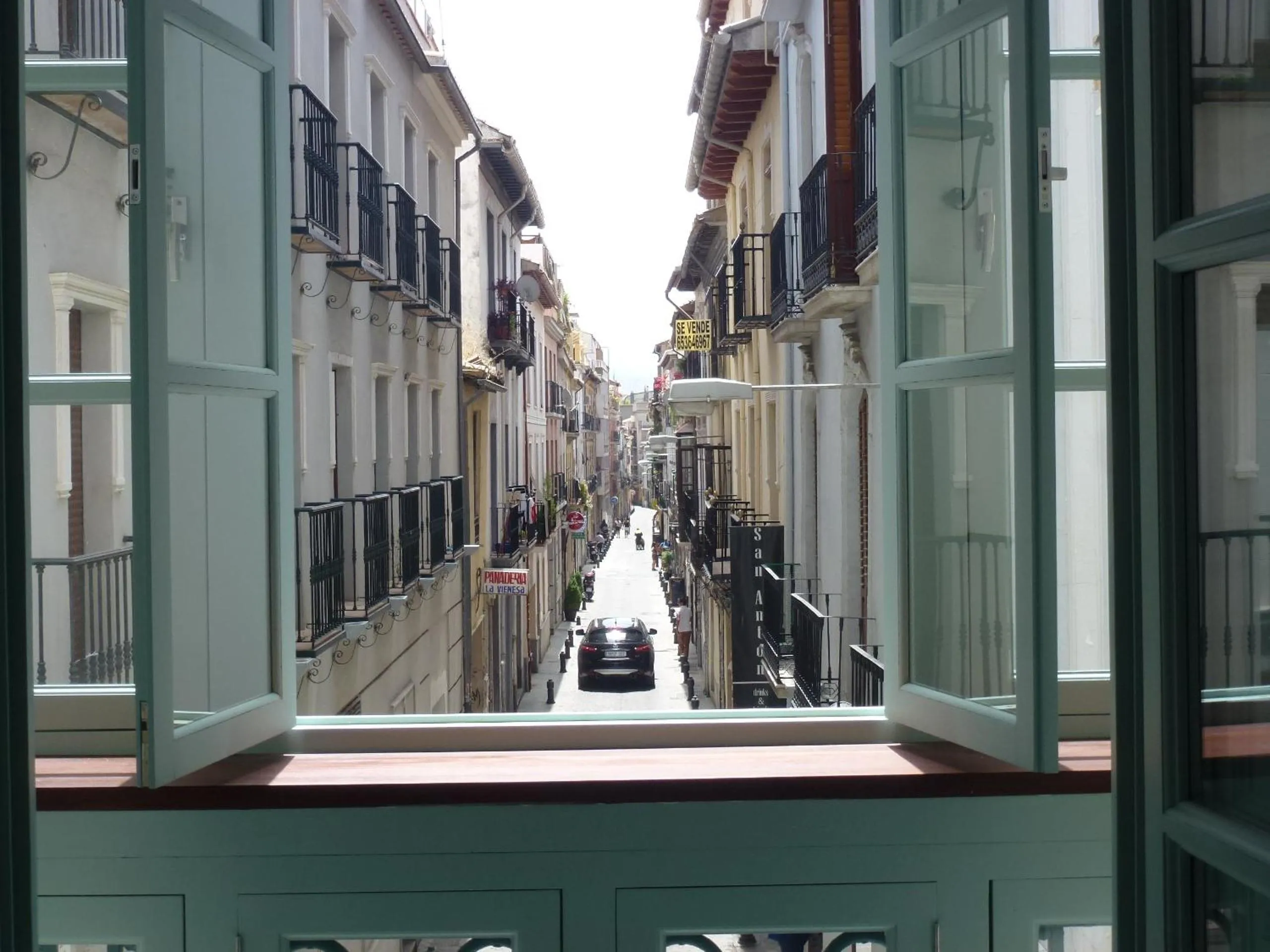 Nearby landmark in Palacio Cabrera - Lillo