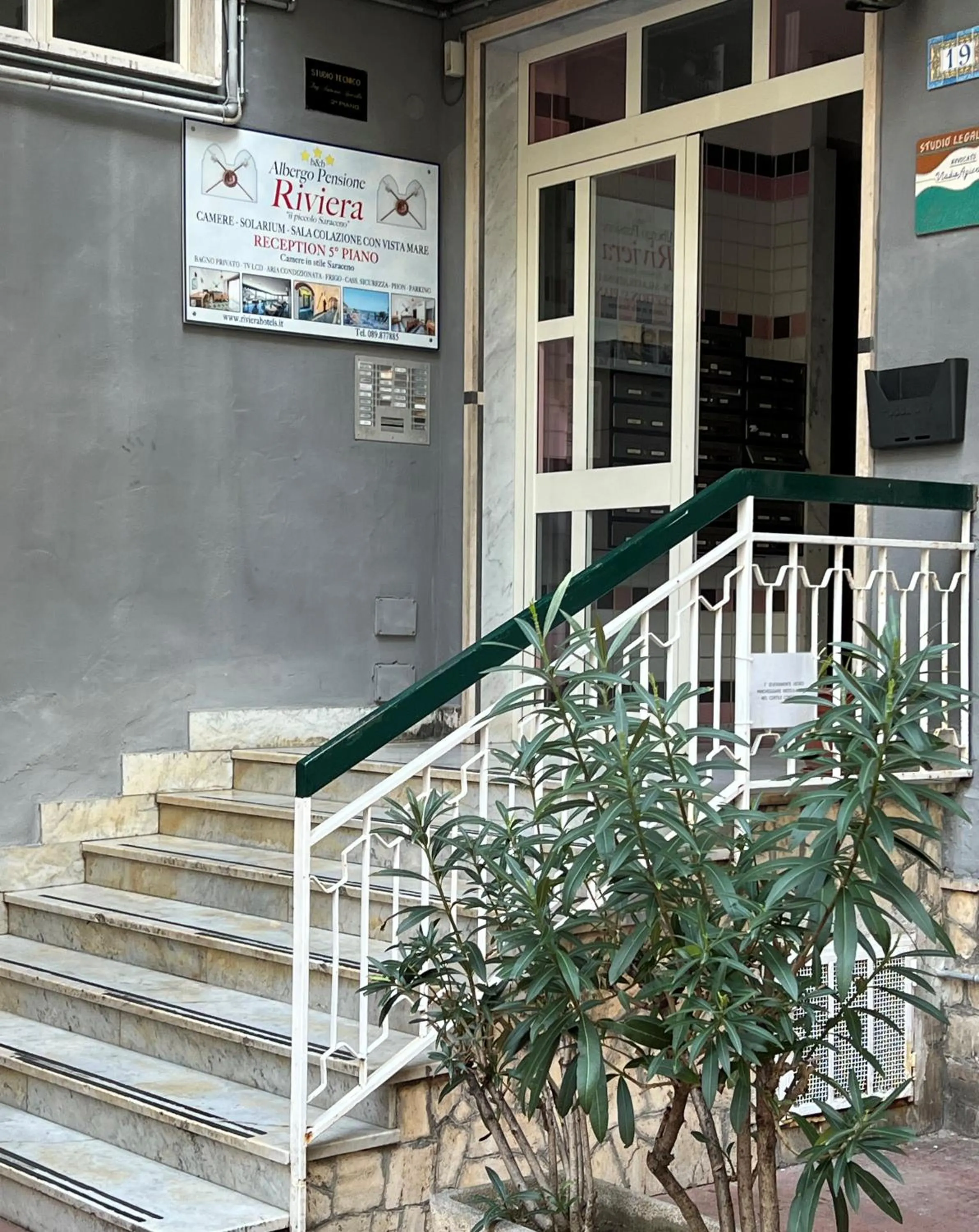 Property building in Riviera B&B Rooms