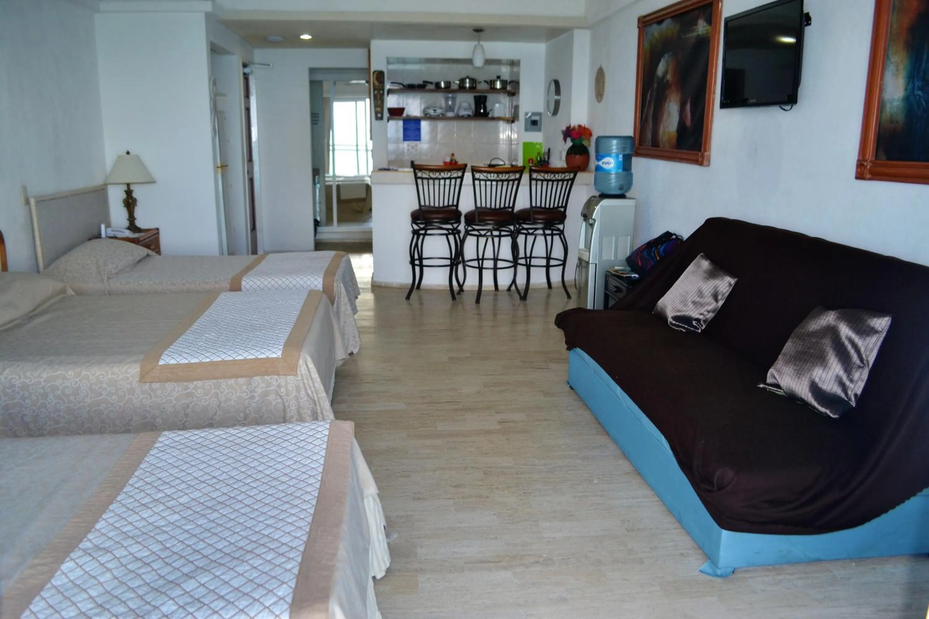 Bedroom, Bed in Salvia Condominio