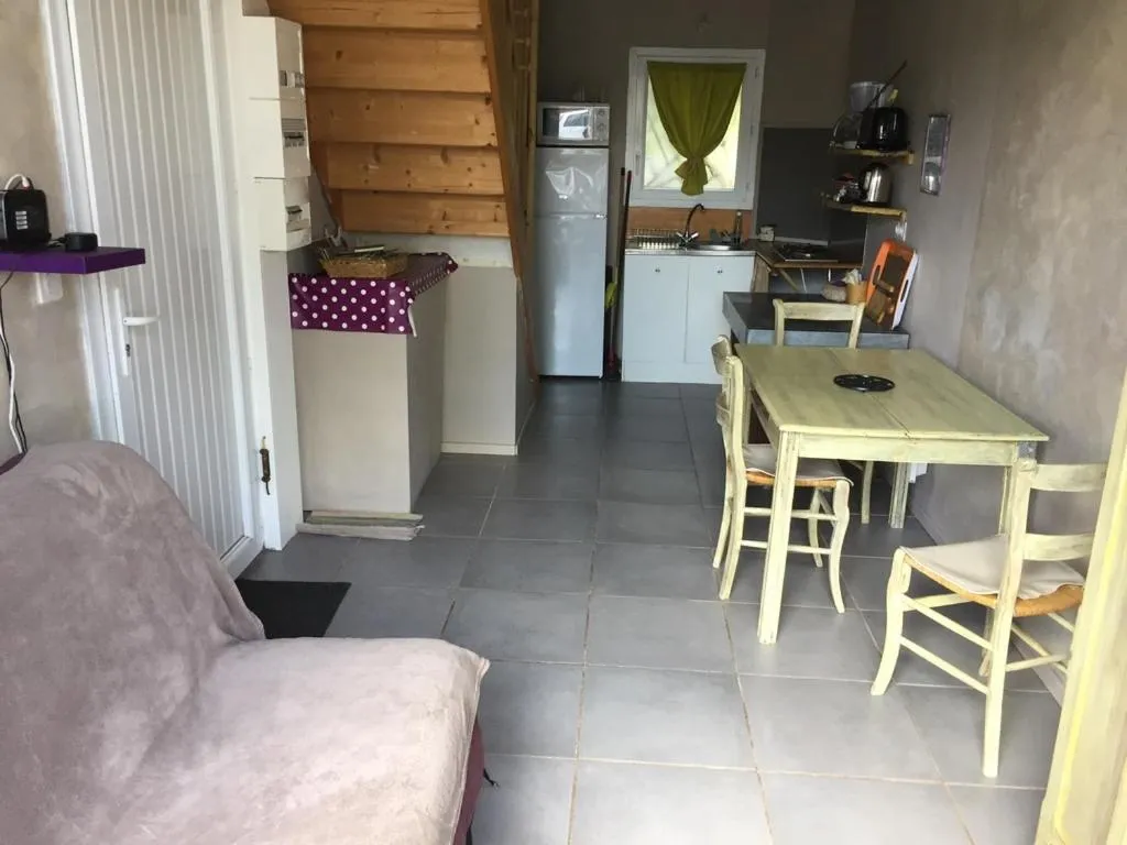 Dining area in Accacia Home