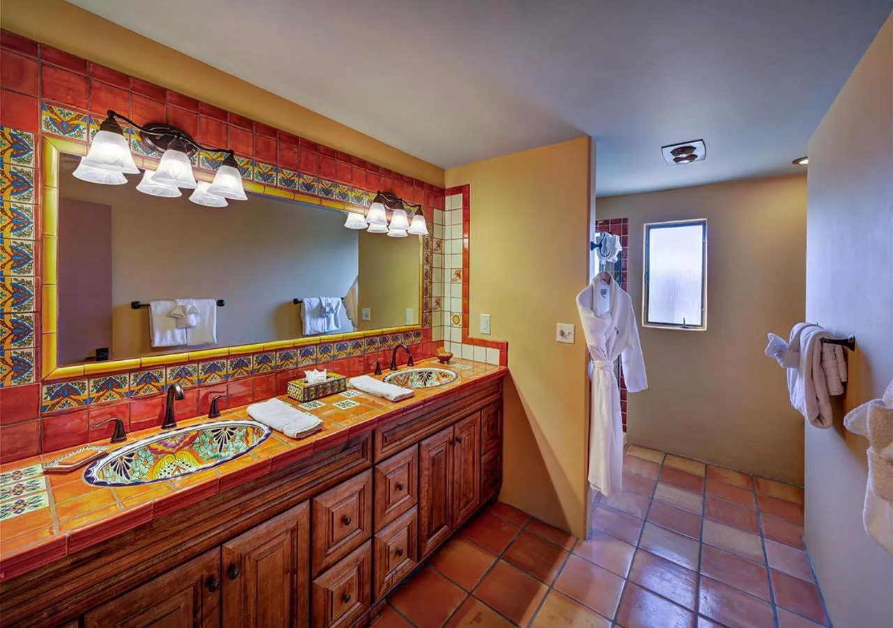 Bathroom in Hacienda del Sol Guest Ranch Resort