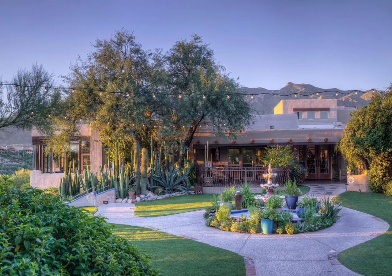 Restaurant/places to eat in Hacienda del Sol Guest Ranch Resort