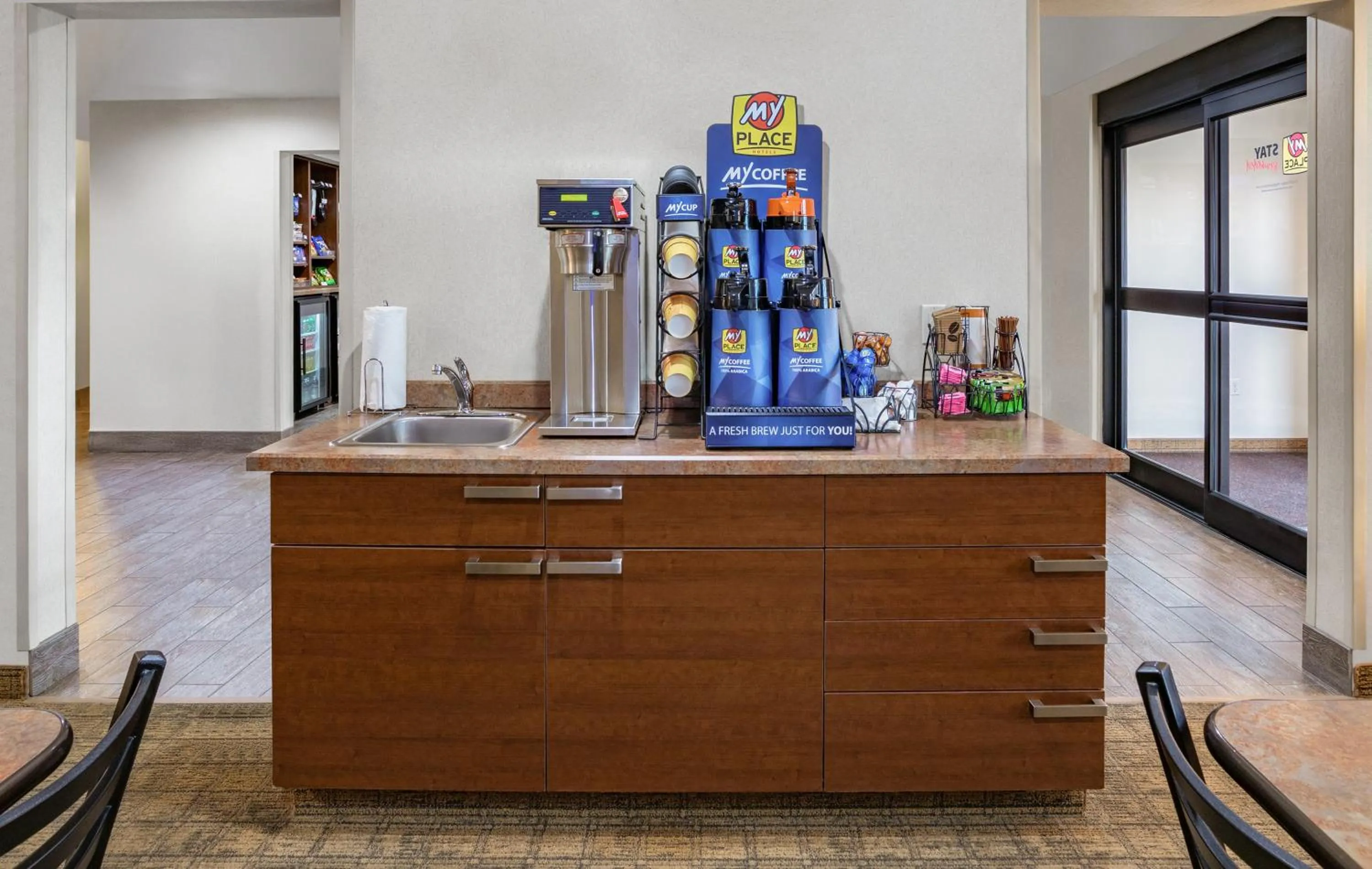 Coffee/tea facilities in My Place Hotel-Fort Pierre, SD