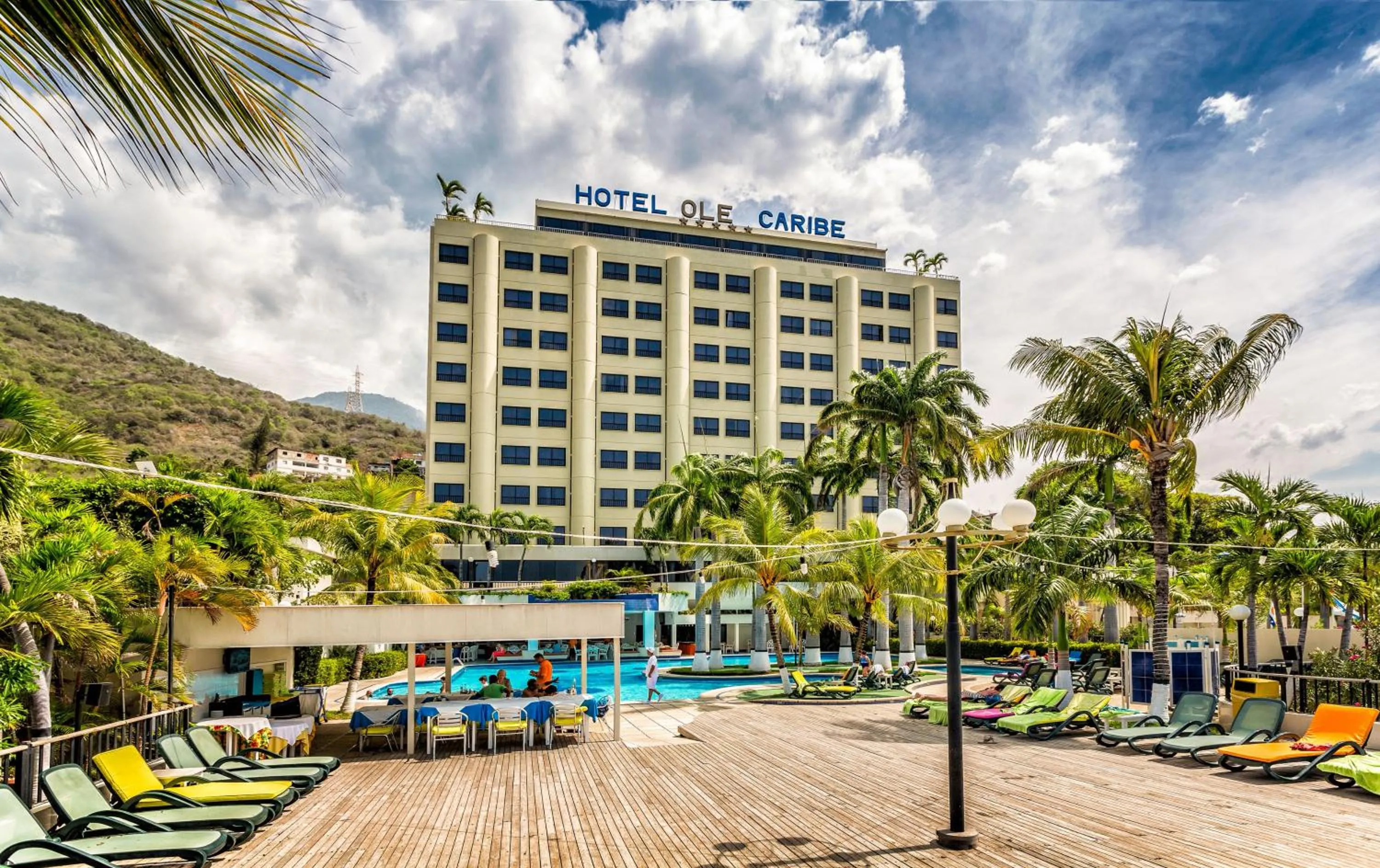 Property building in Hotel Olé Caribe