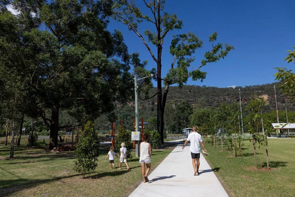 Children play ground in Wisemans Retreat