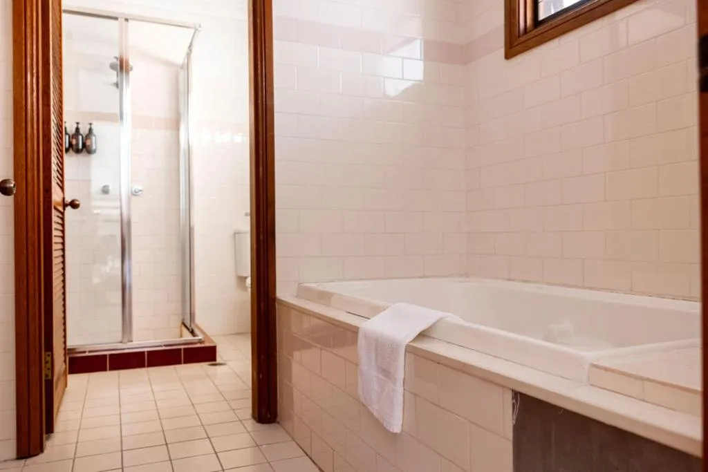 Bathroom in Wisemans Retreat