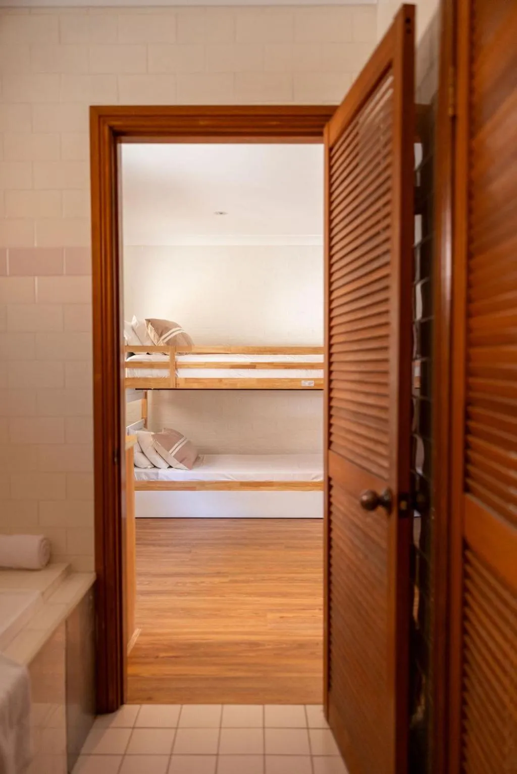 bunk bed in Wisemans Retreat