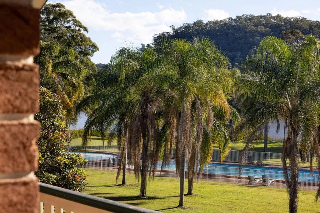 Pool view in Wisemans Retreat