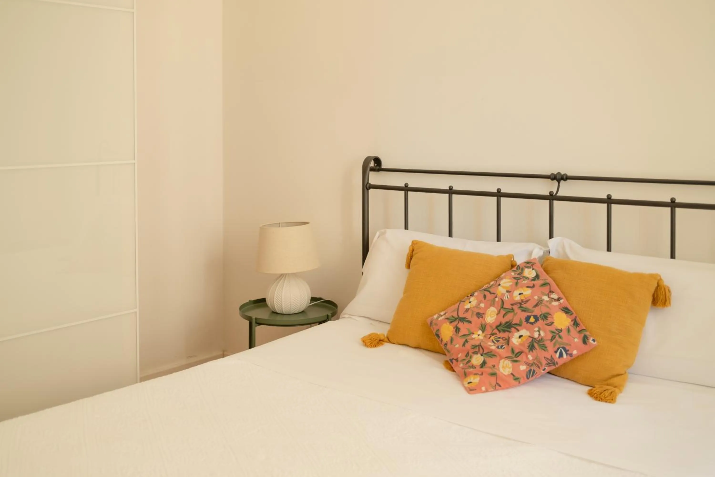 Bed in Hotel Gutkowski