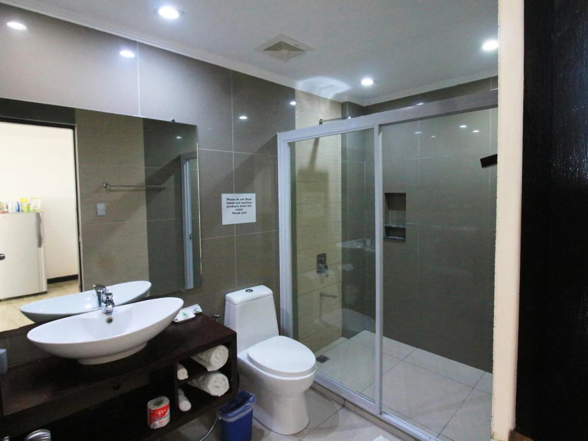 Shower in Manarra Sea View Resort