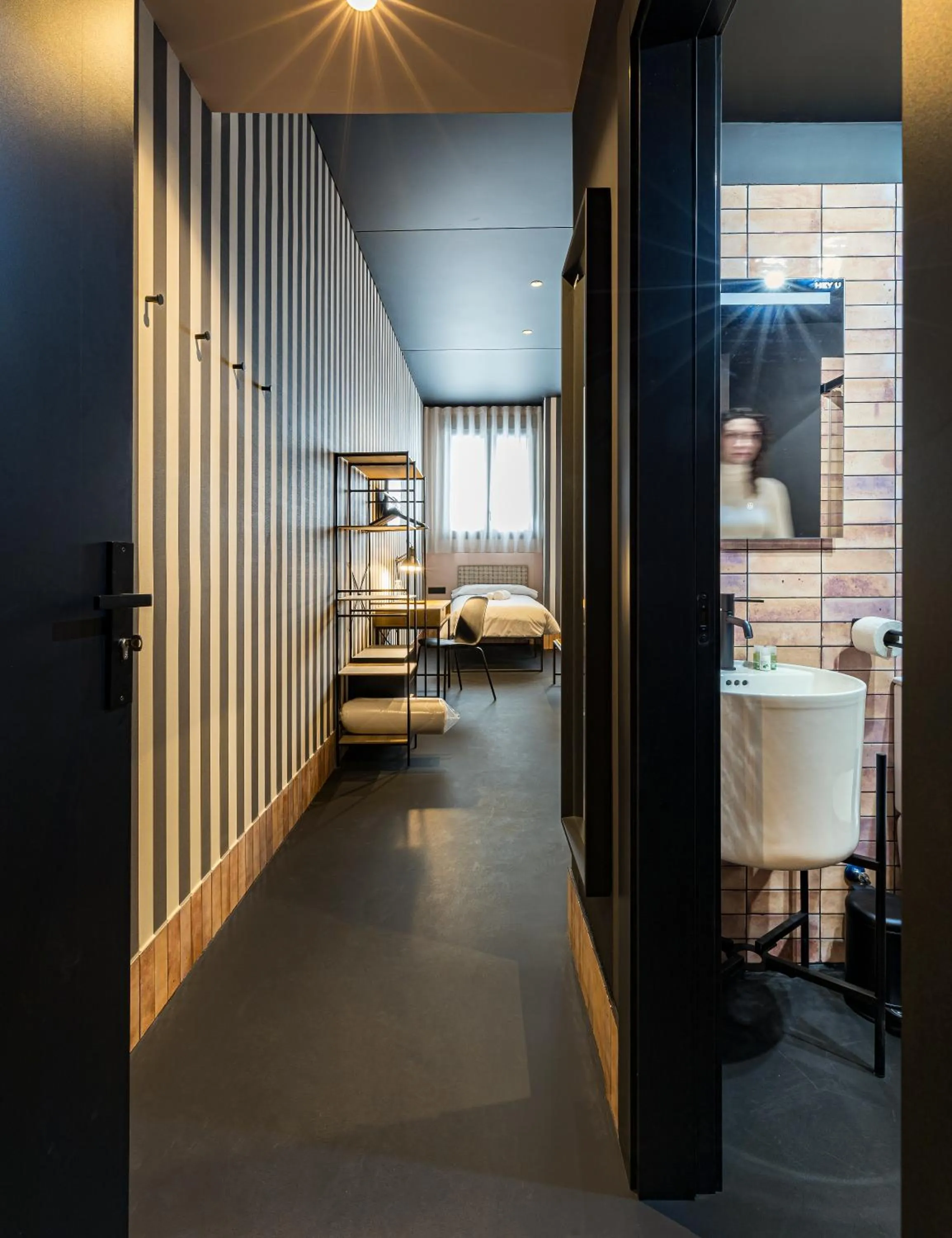 Property building, Bed in Apartamentos HEY U