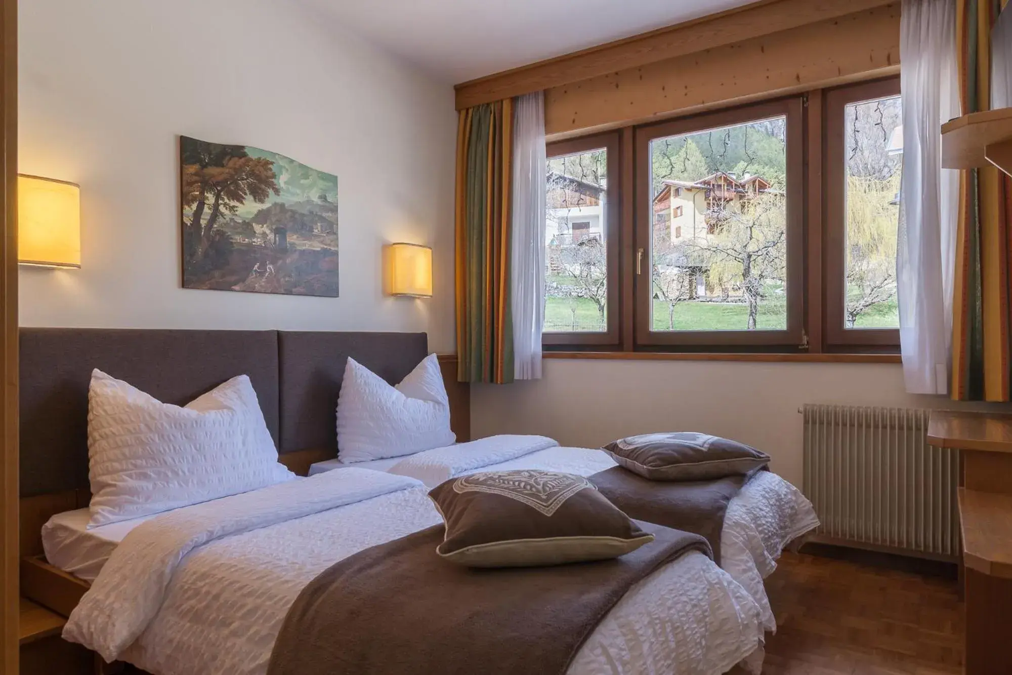 Standard Family Room in Hotel Arcobaleno Standard Family Room in Hotel Arcobaleno