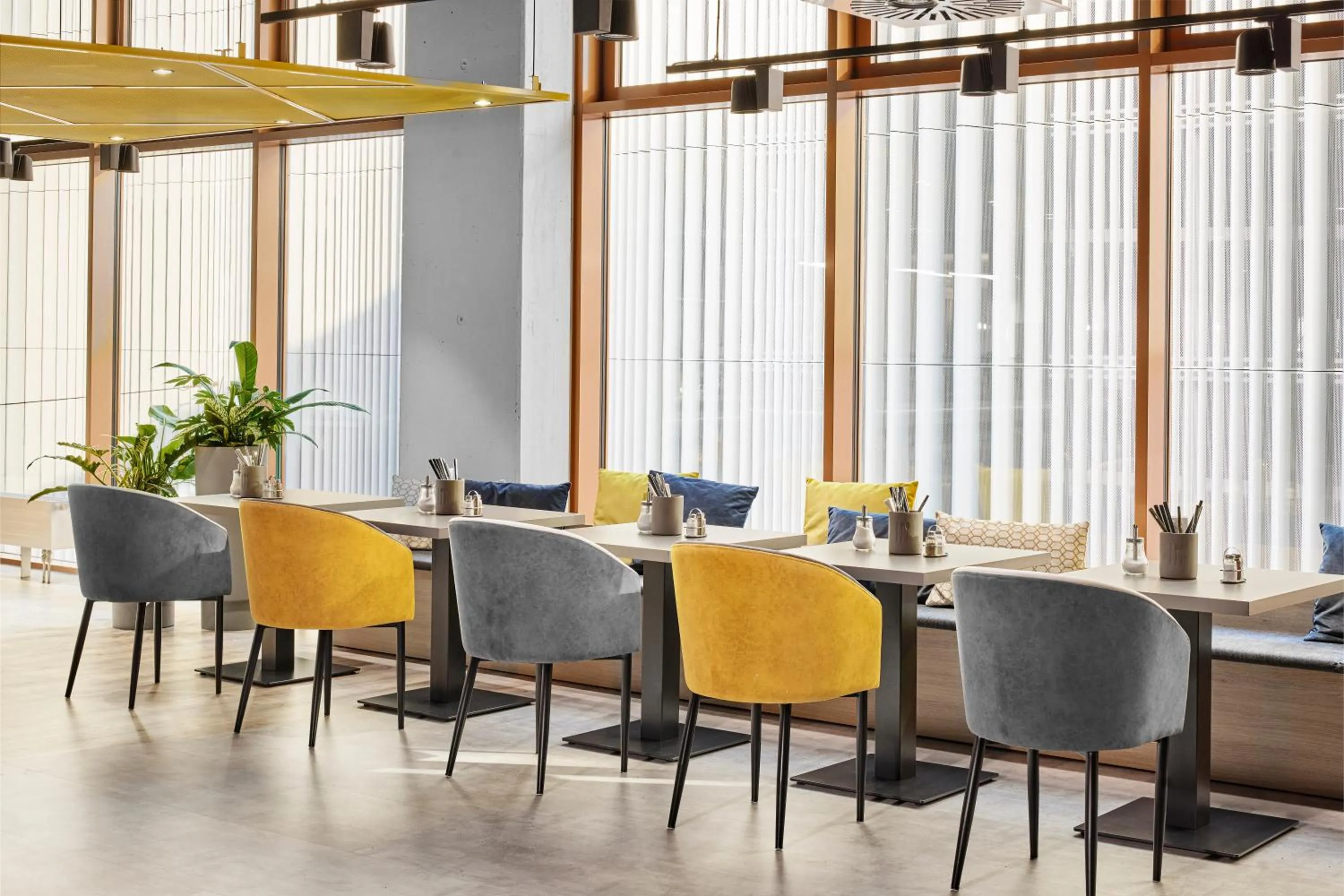 Breakfast in H2 Hotel Erfurt