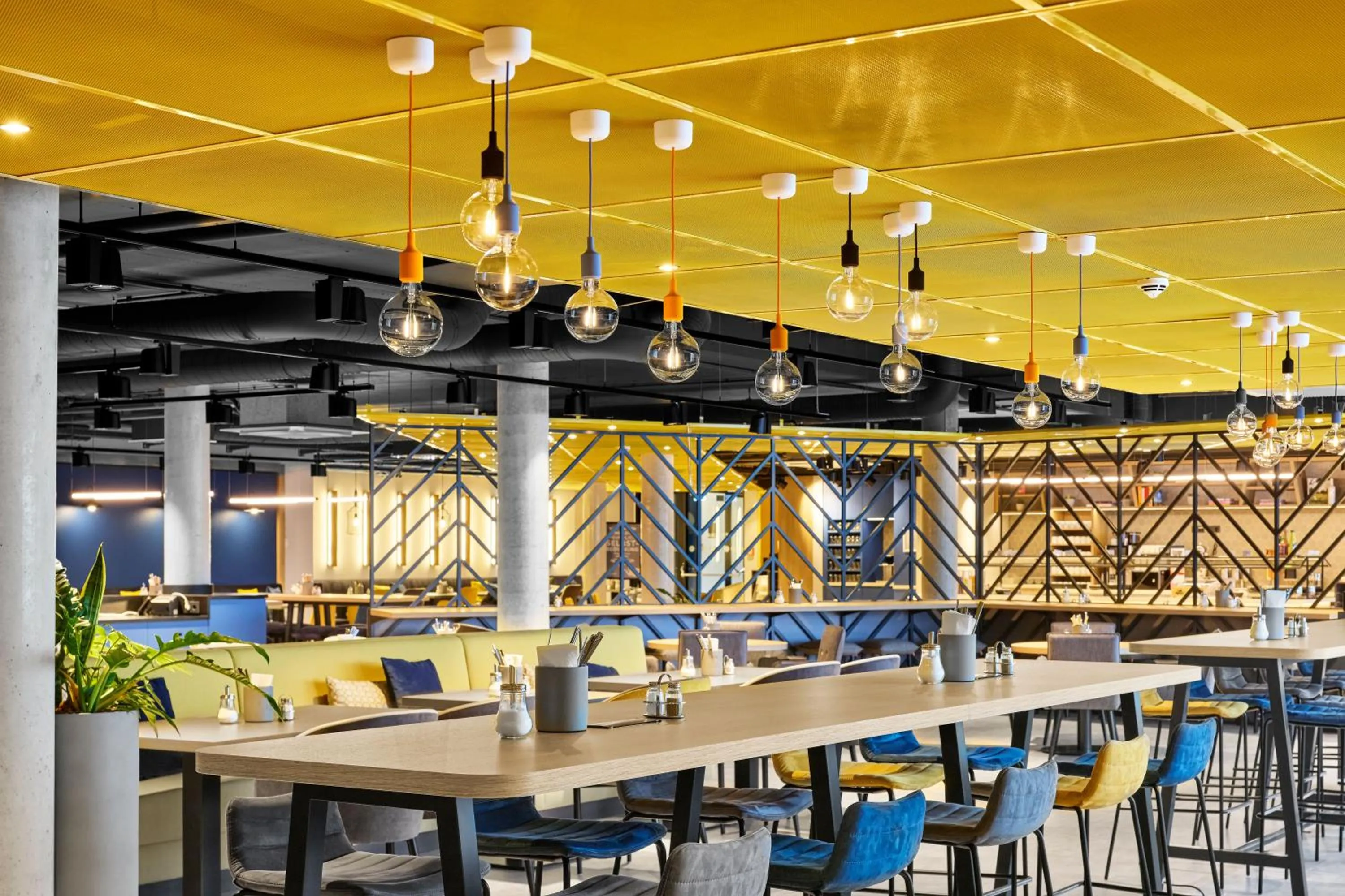 Breakfast in H2 Hotel Erfurt