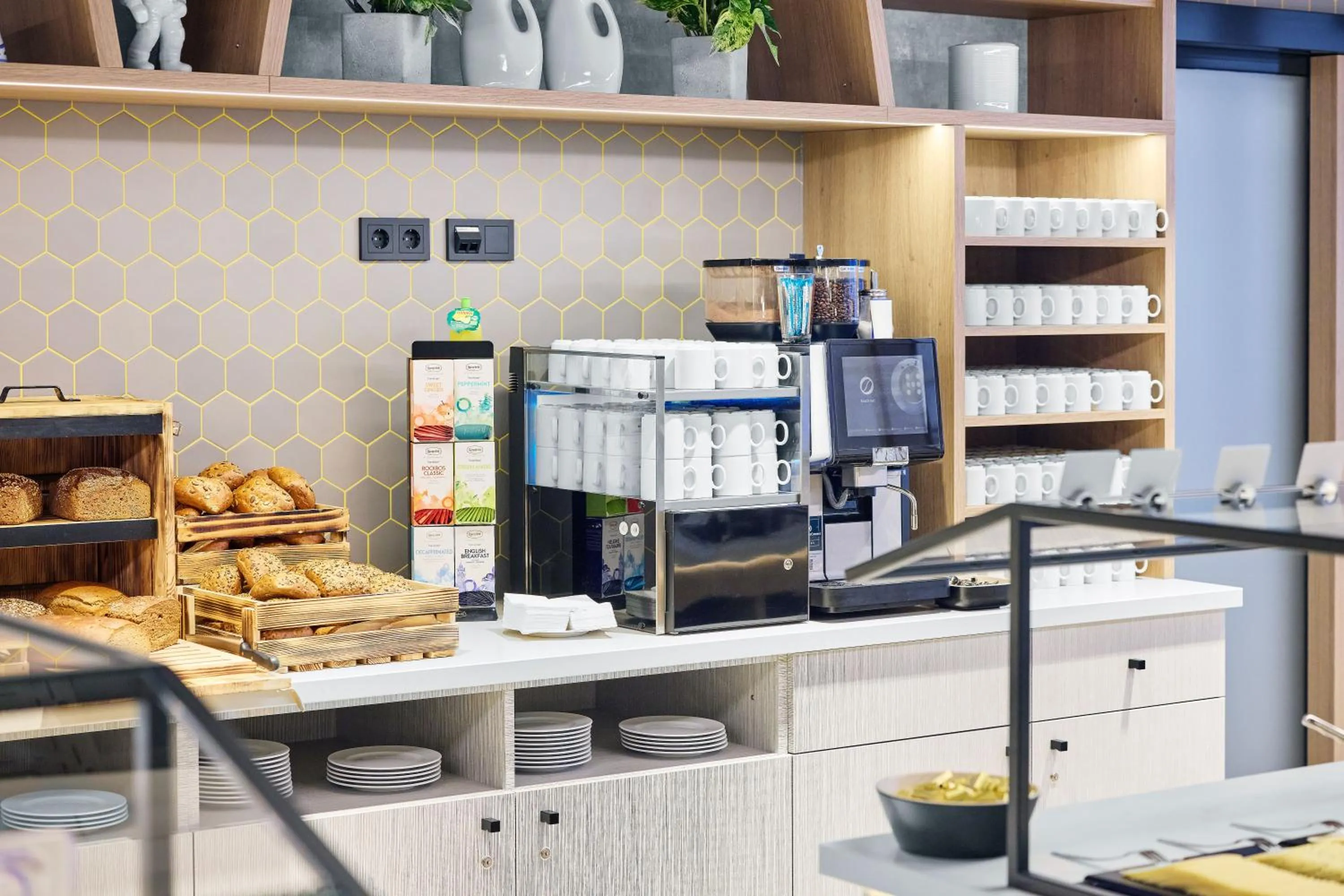 Buffet breakfast in H2 Hotel Erfurt