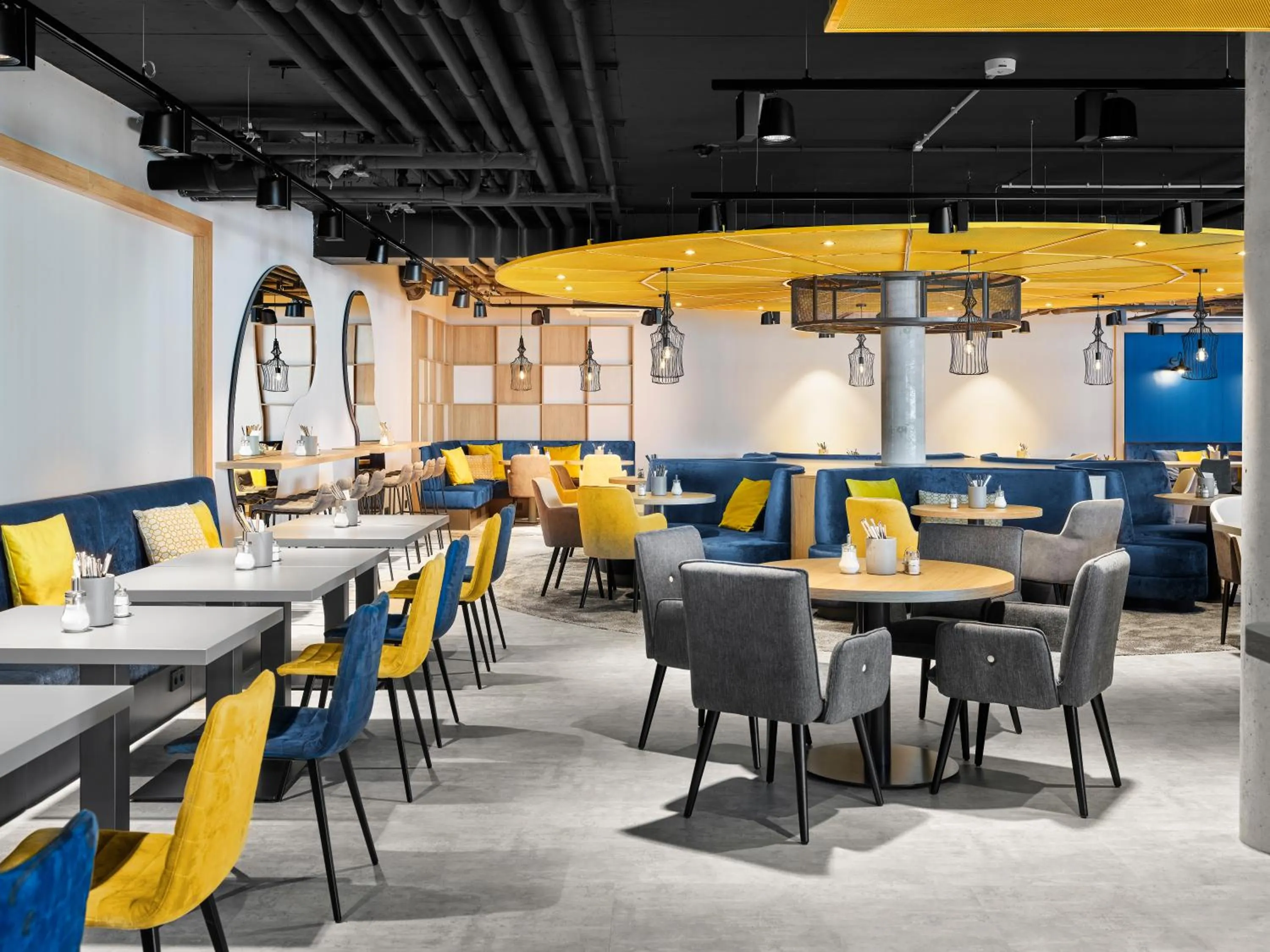 Breakfast in H2 Hotel Erfurt