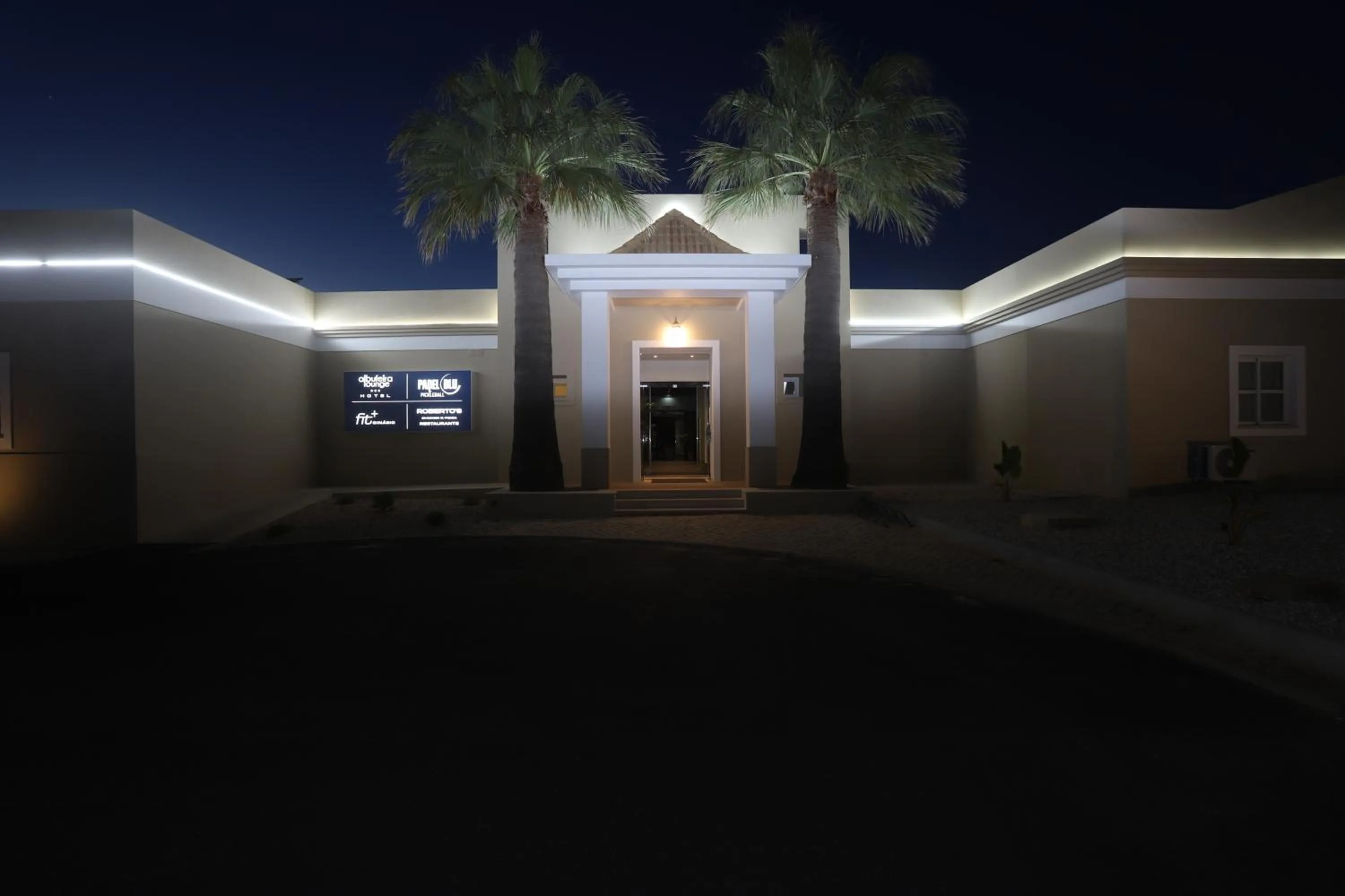 Property building in Albufeira Lounge Hotel