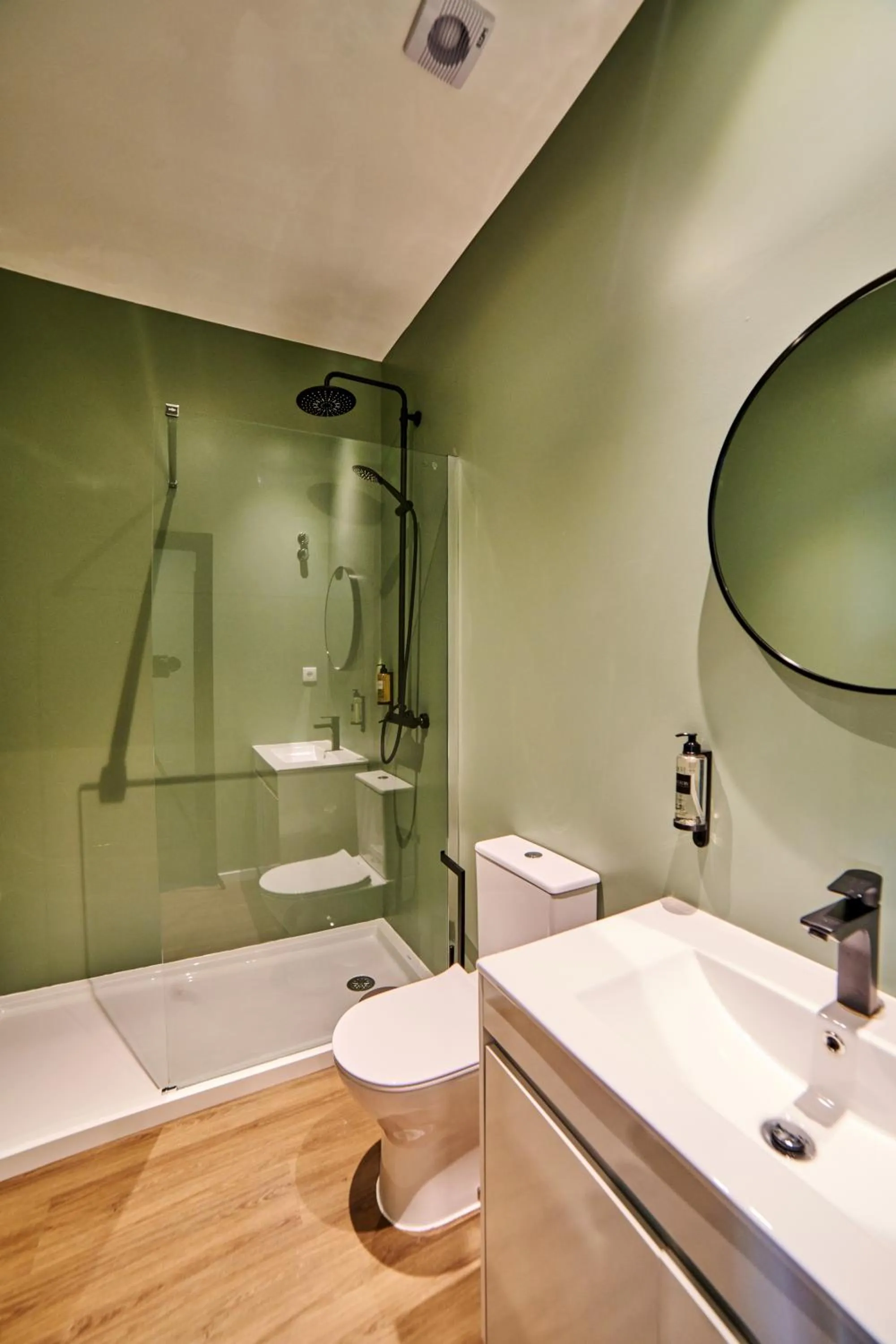 Toilet in Albufeira Lounge Hotel