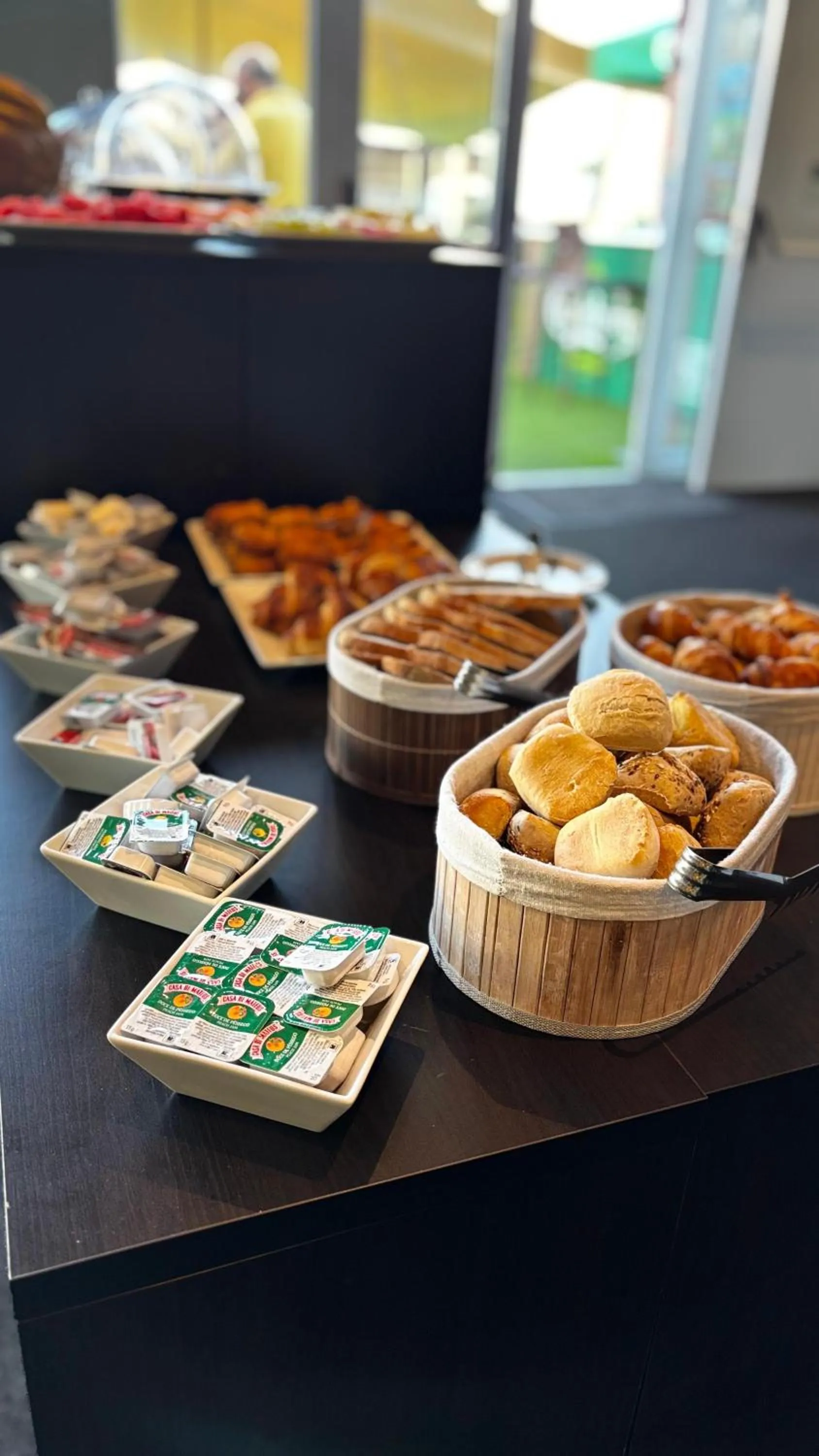 Breakfast in Albufeira Lounge Hotel