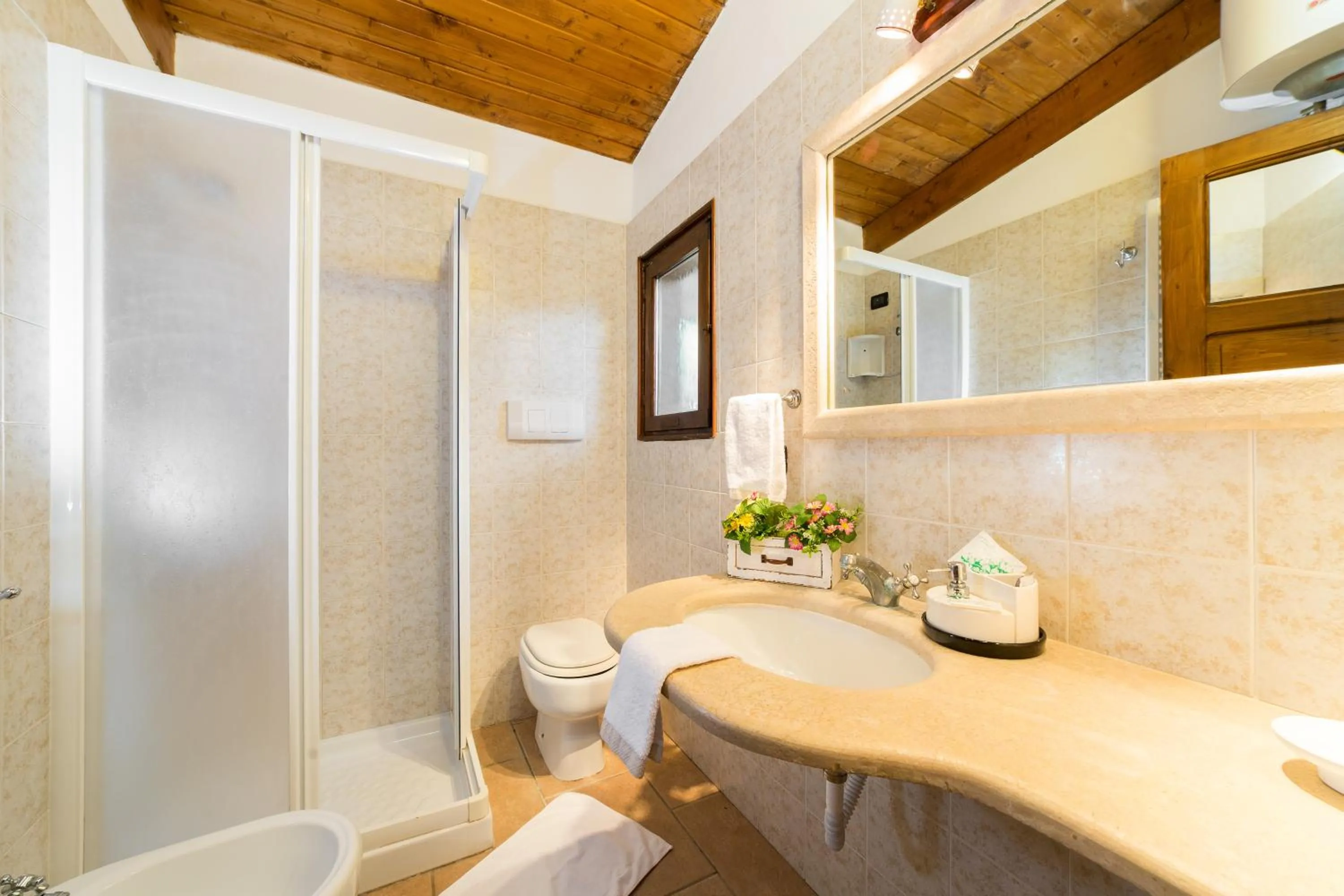 Bathroom in Tenuta del Barco WineRestaurant and Hospitality