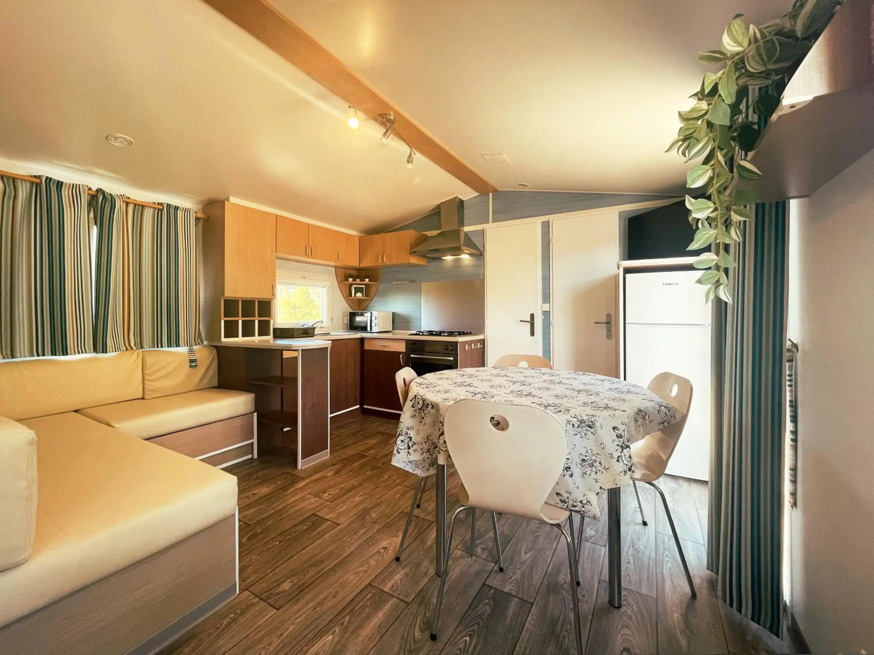 Family Mobile Home in Camping El Roble Family Mobile Home in Camping El Roble