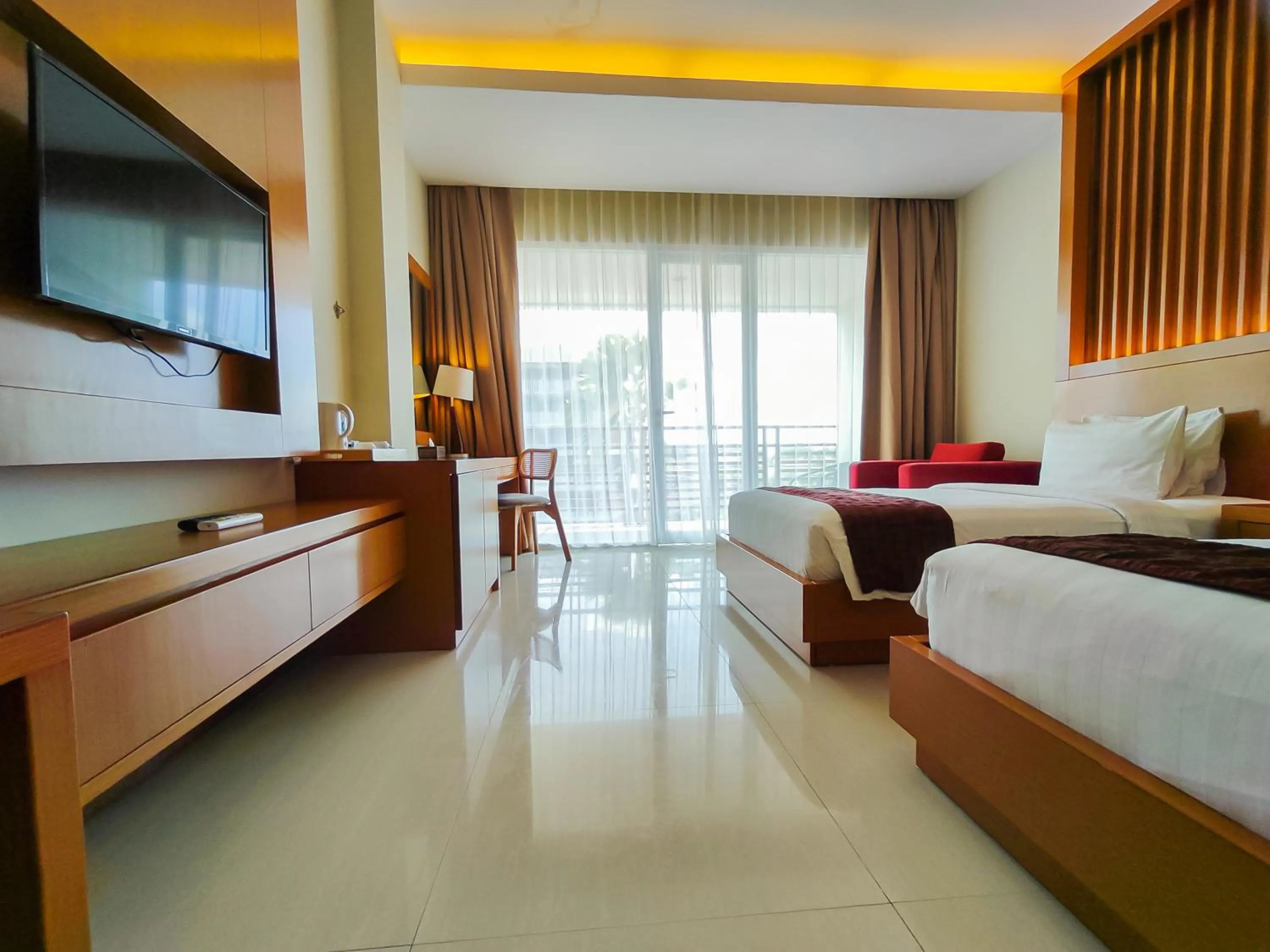 Communal lounge/ TV room, Bed in Seminyak Square Hotel And Villas