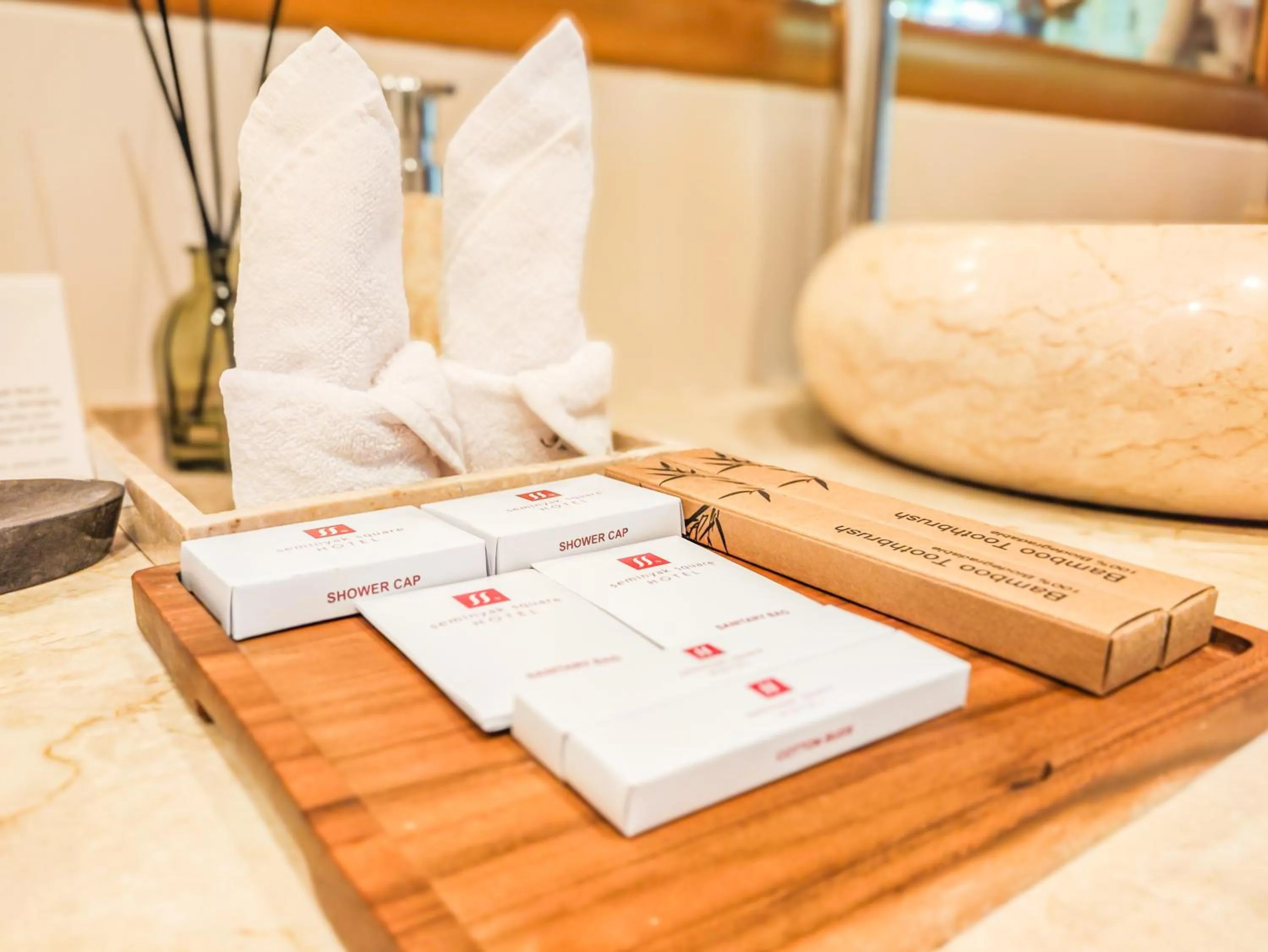 towels in Seminyak Square Hotel And Villas