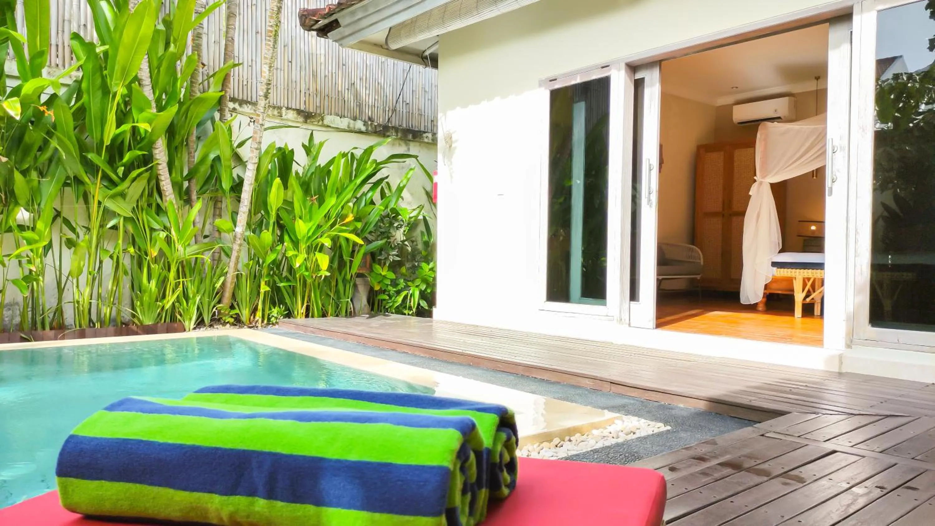 Property building in Seminyak Square Hotel And Villas